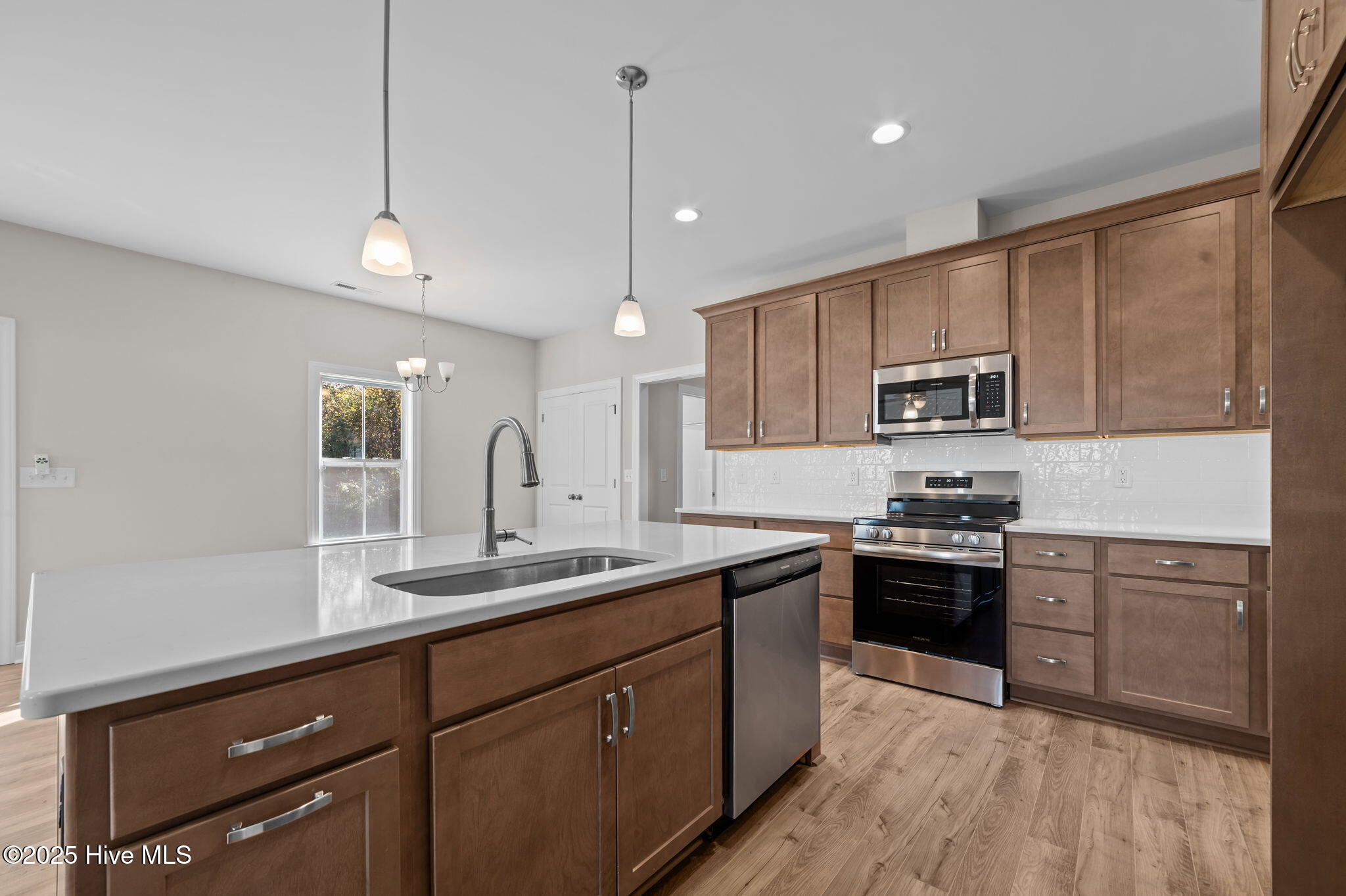 1075 Buckley Drive