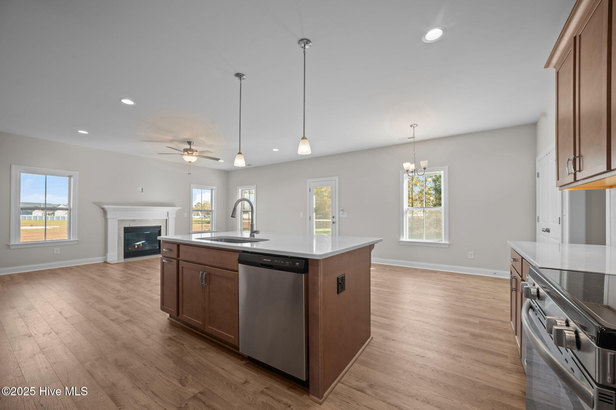 1075 Buckley Drive