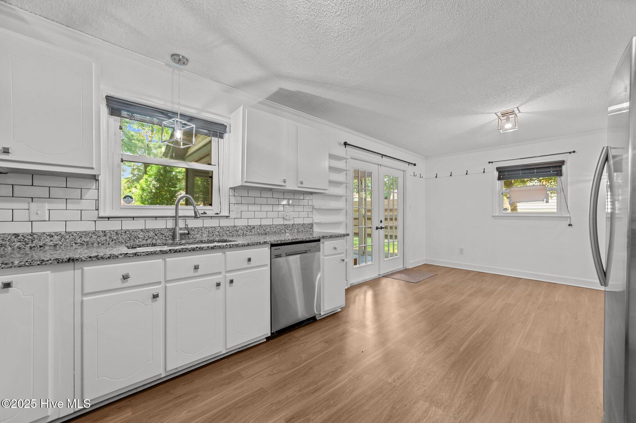 208 Greenwood Drive