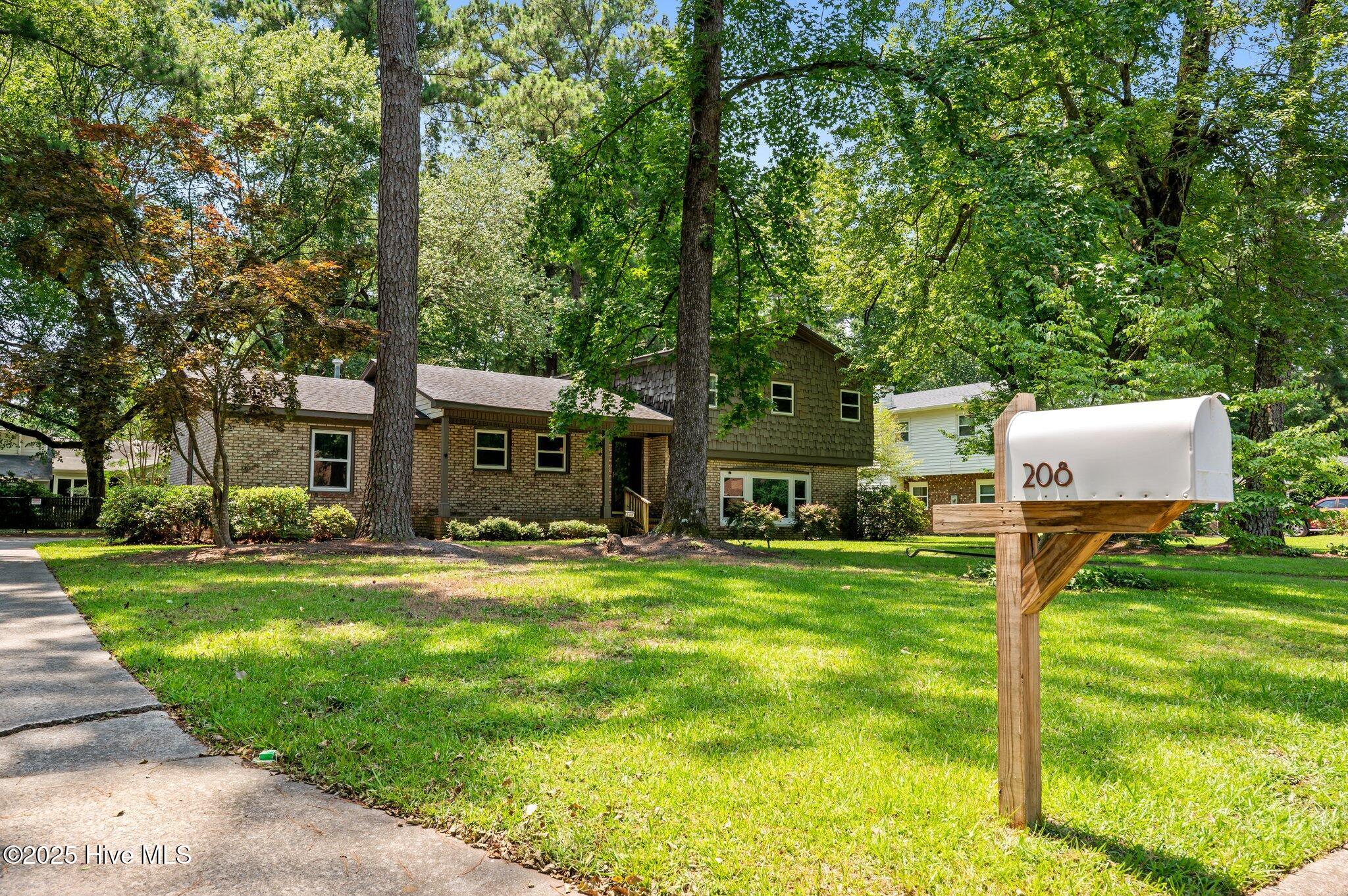 208 Greenwood Drive