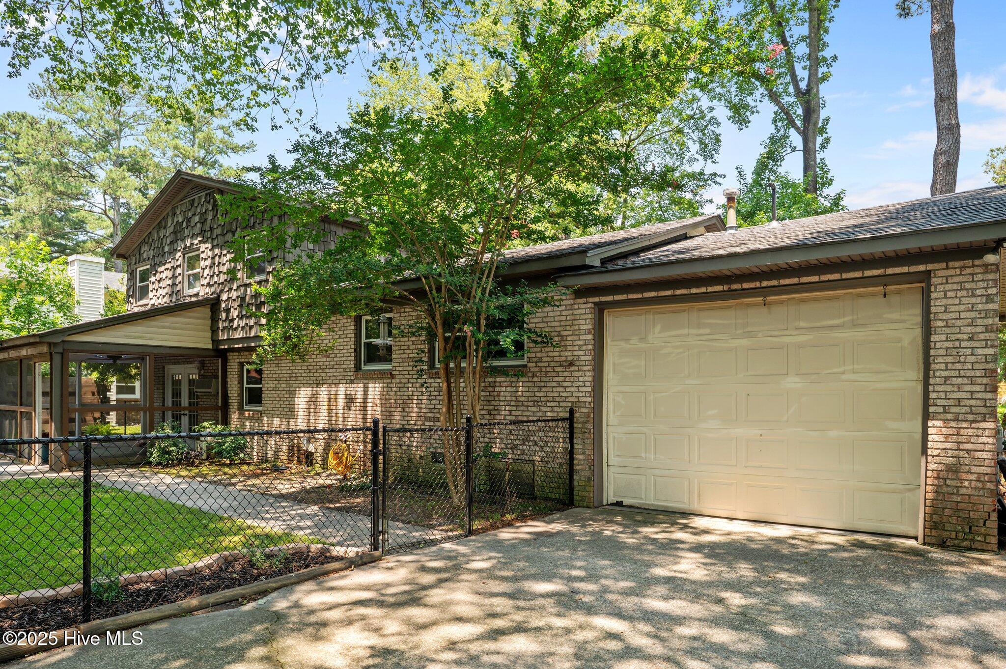 208 Greenwood Drive