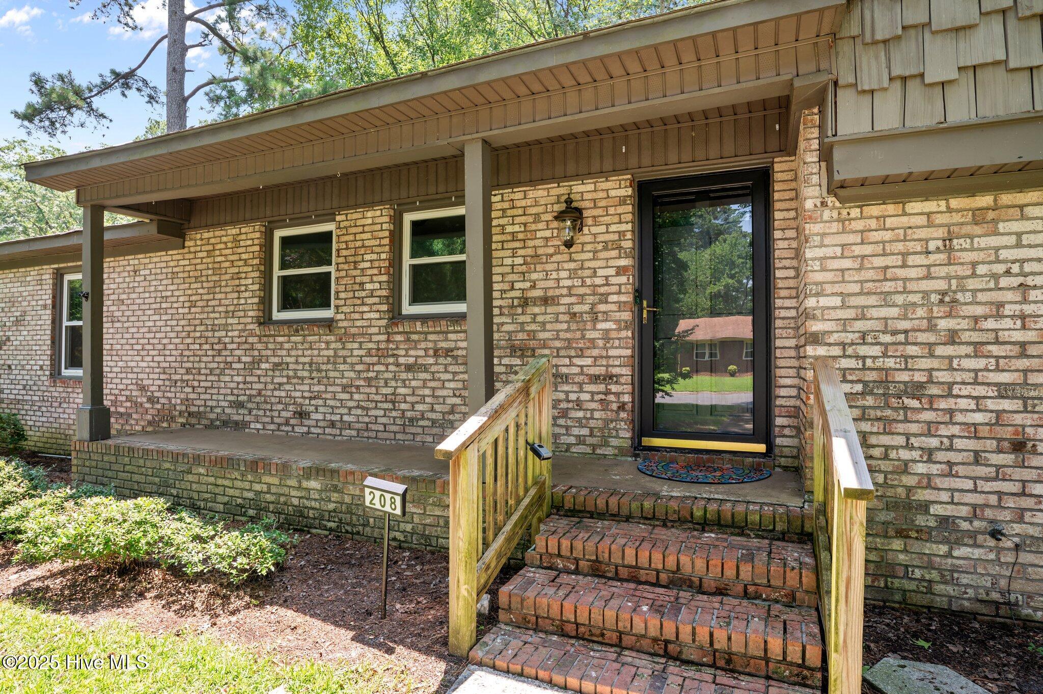 208 Greenwood Drive