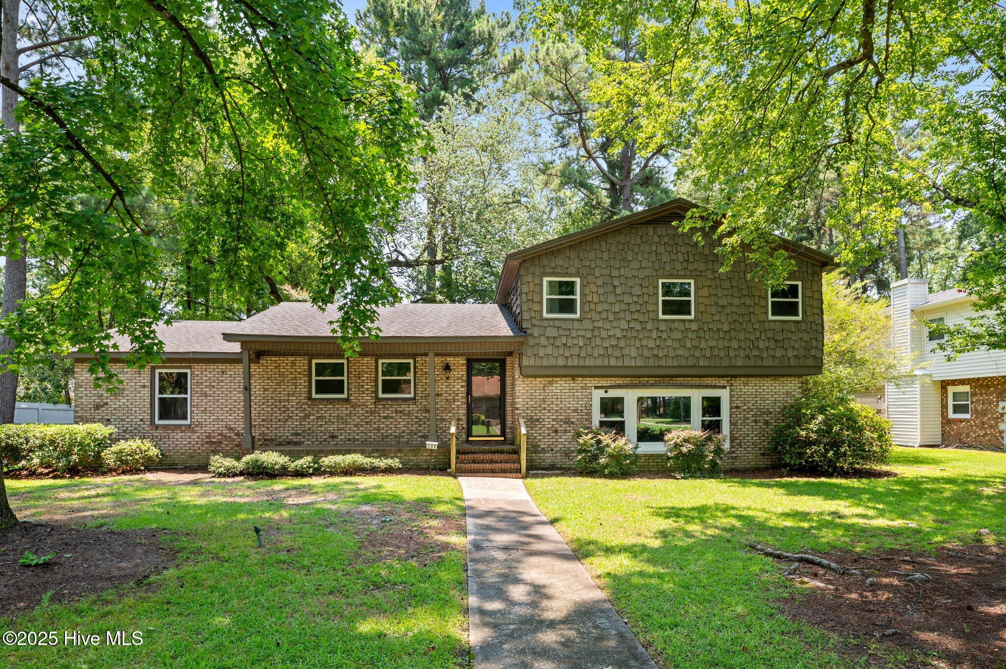 208 Greenwood Drive