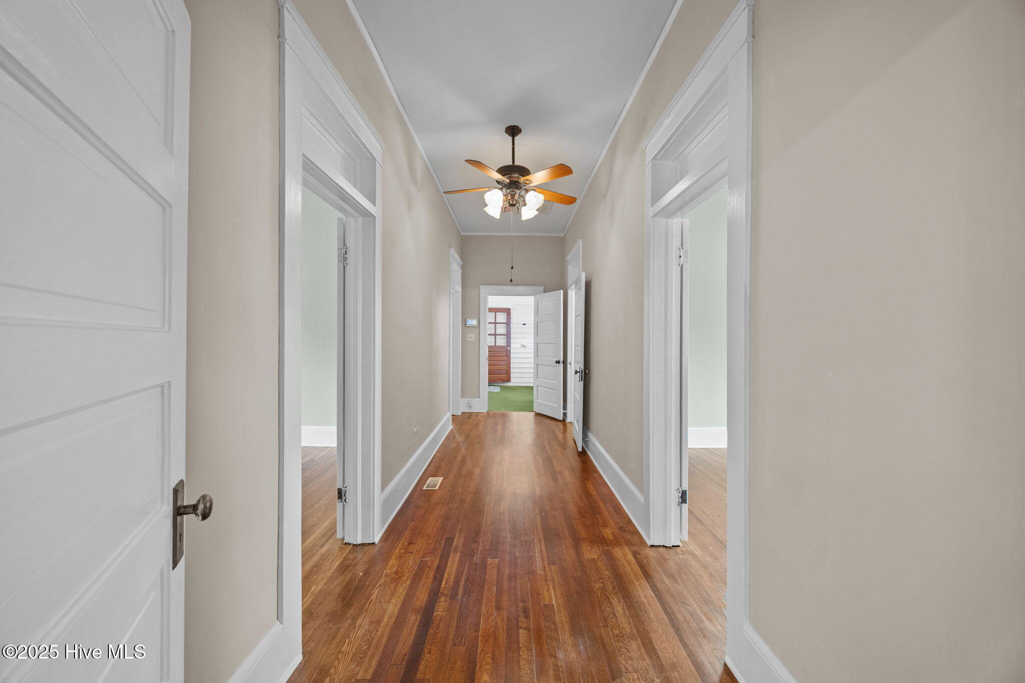 820 E 4th Street