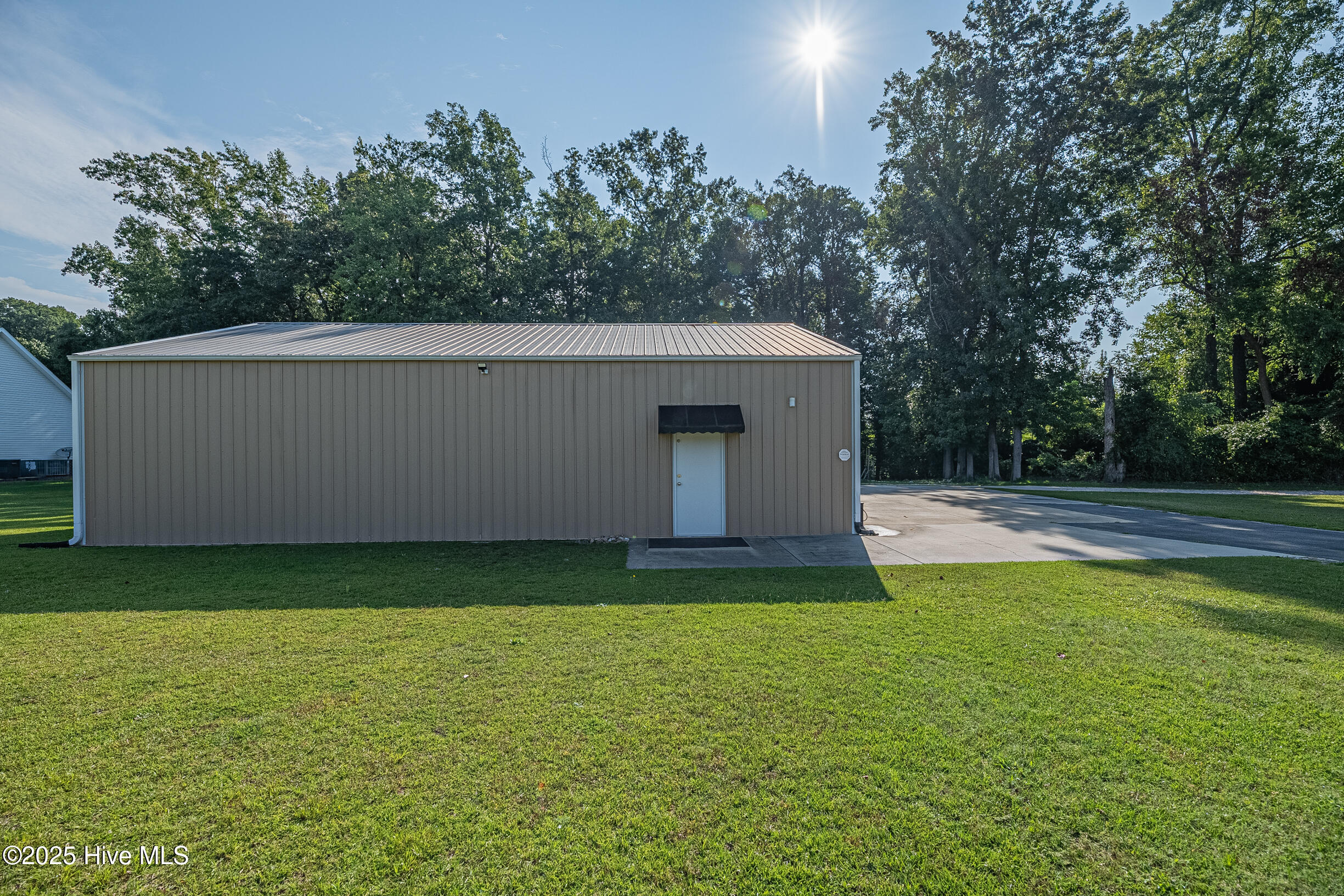 2361 Lt Hardee Road