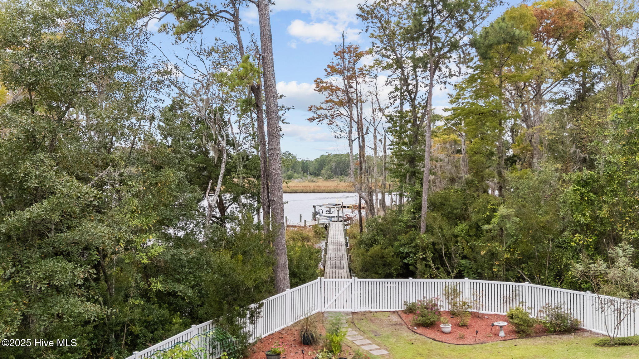 3339 Lee Landing Road