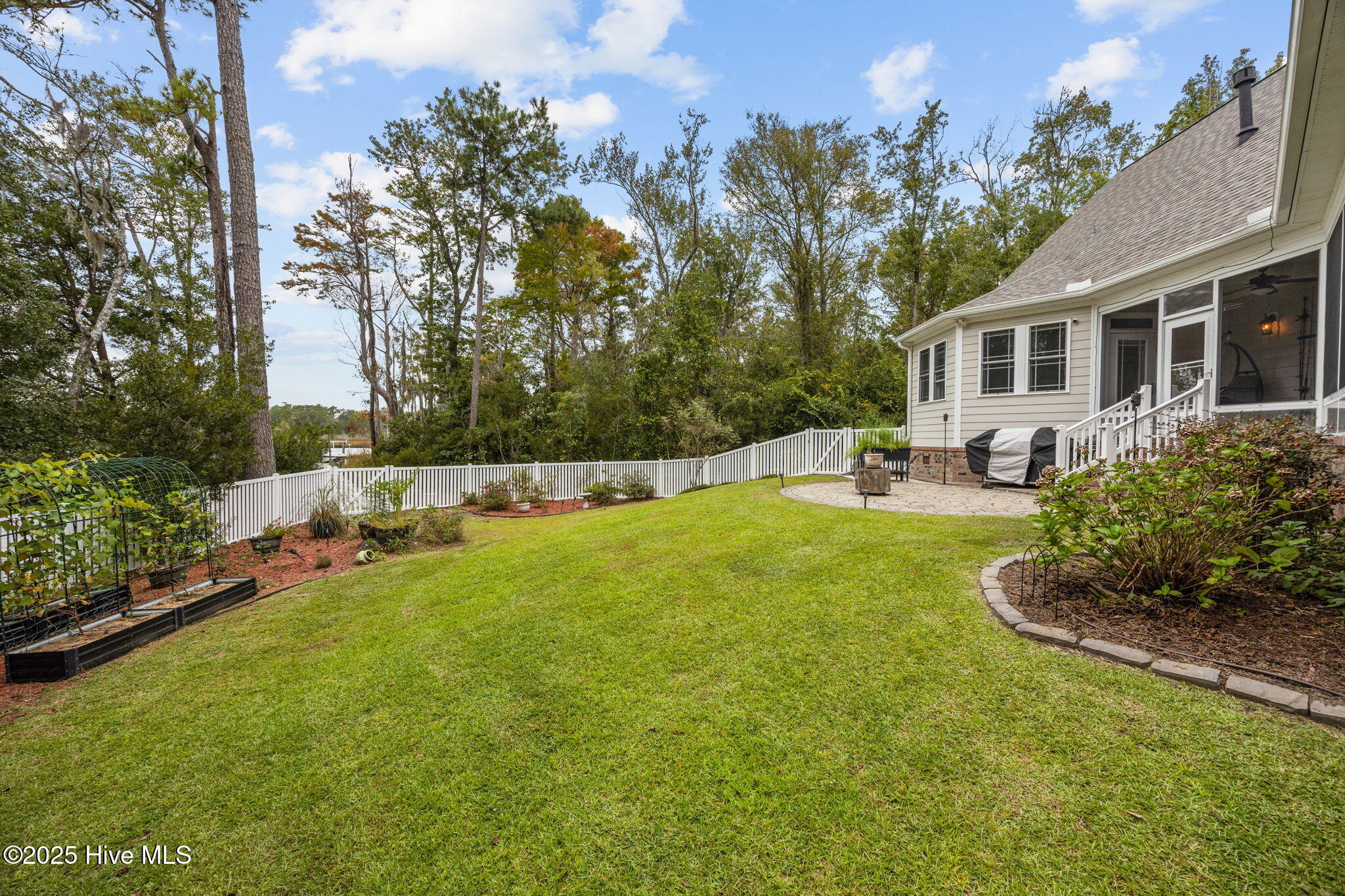 3339 Lee Landing Road