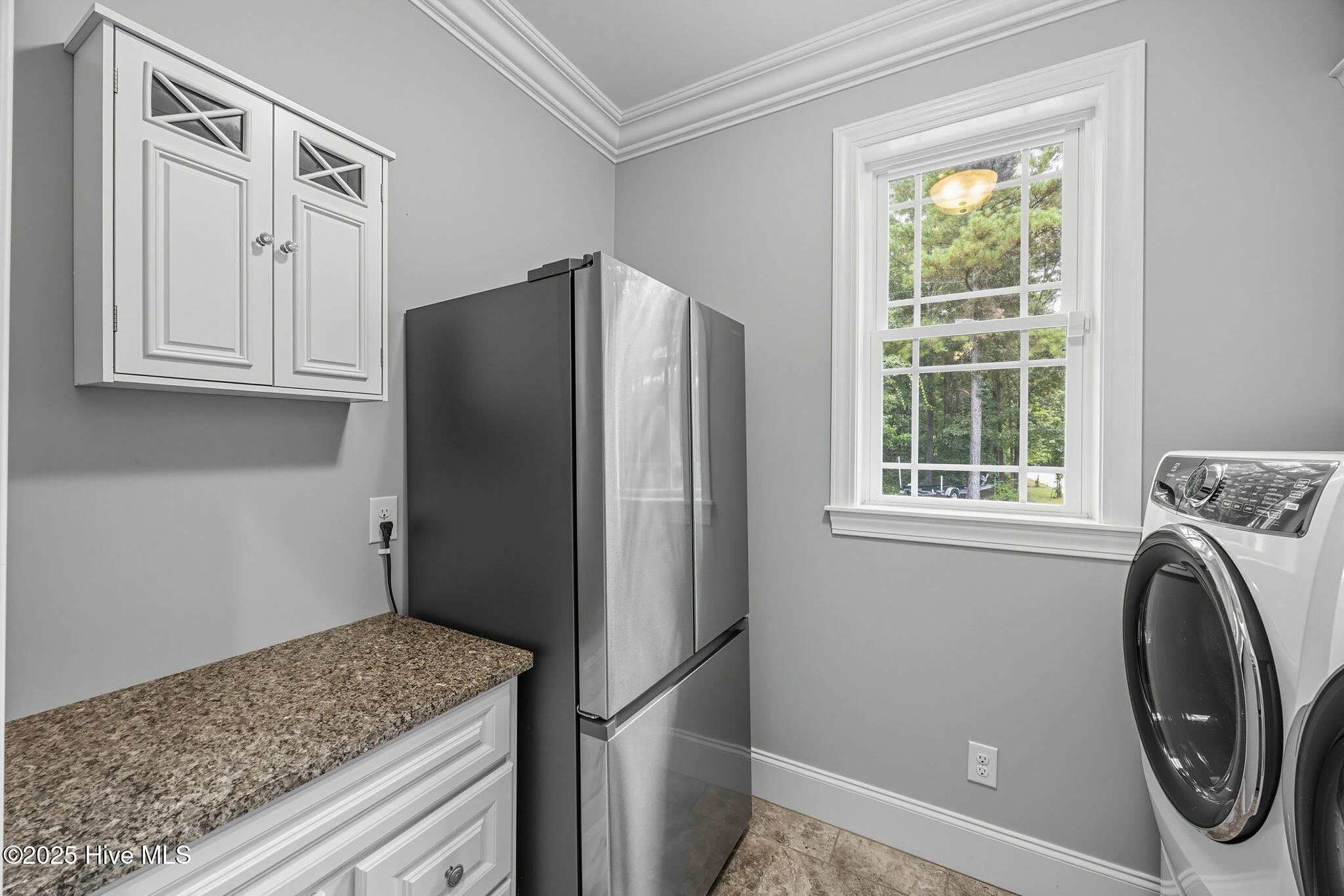 3339 Lee Landing Road