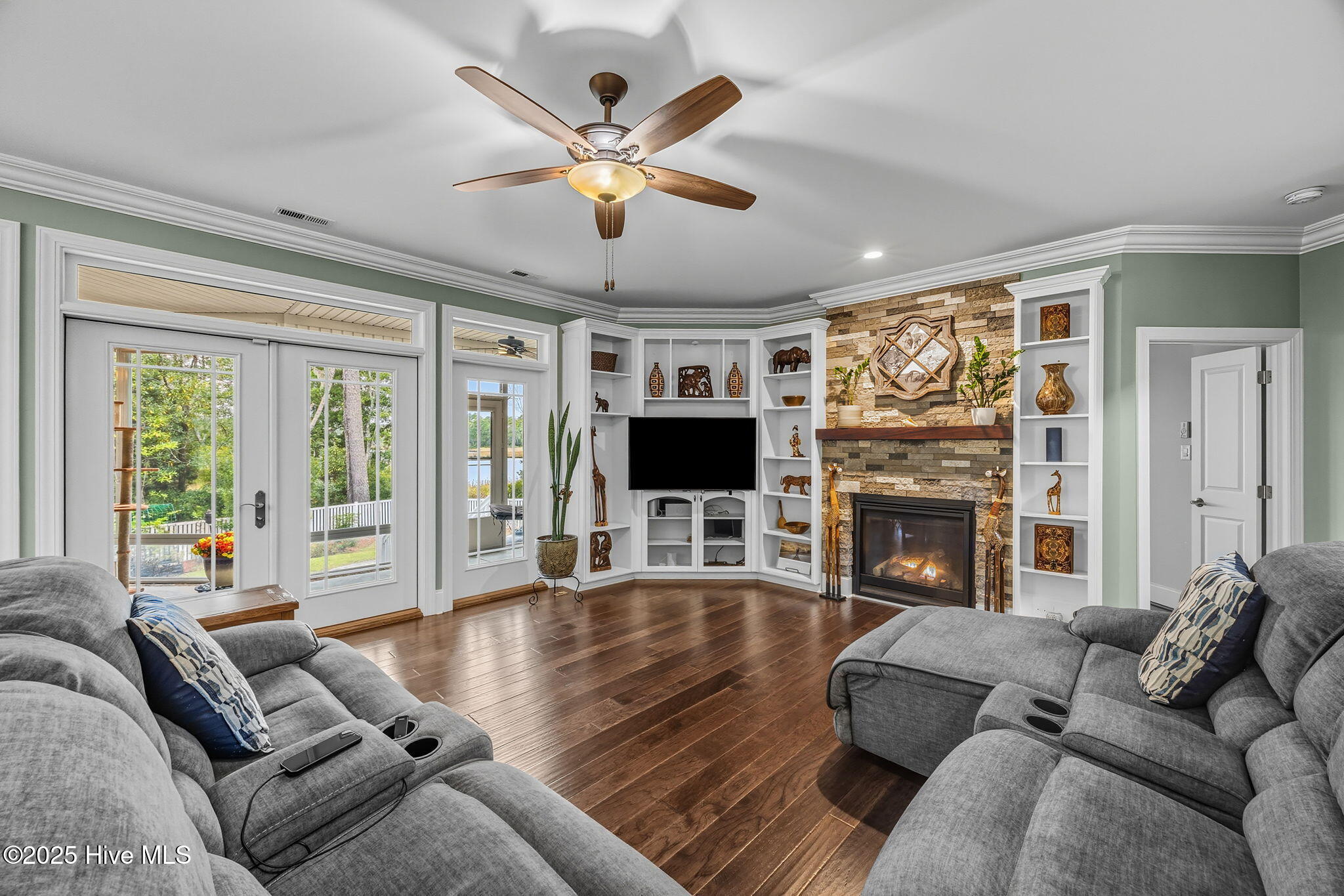 3339 Lee Landing Road