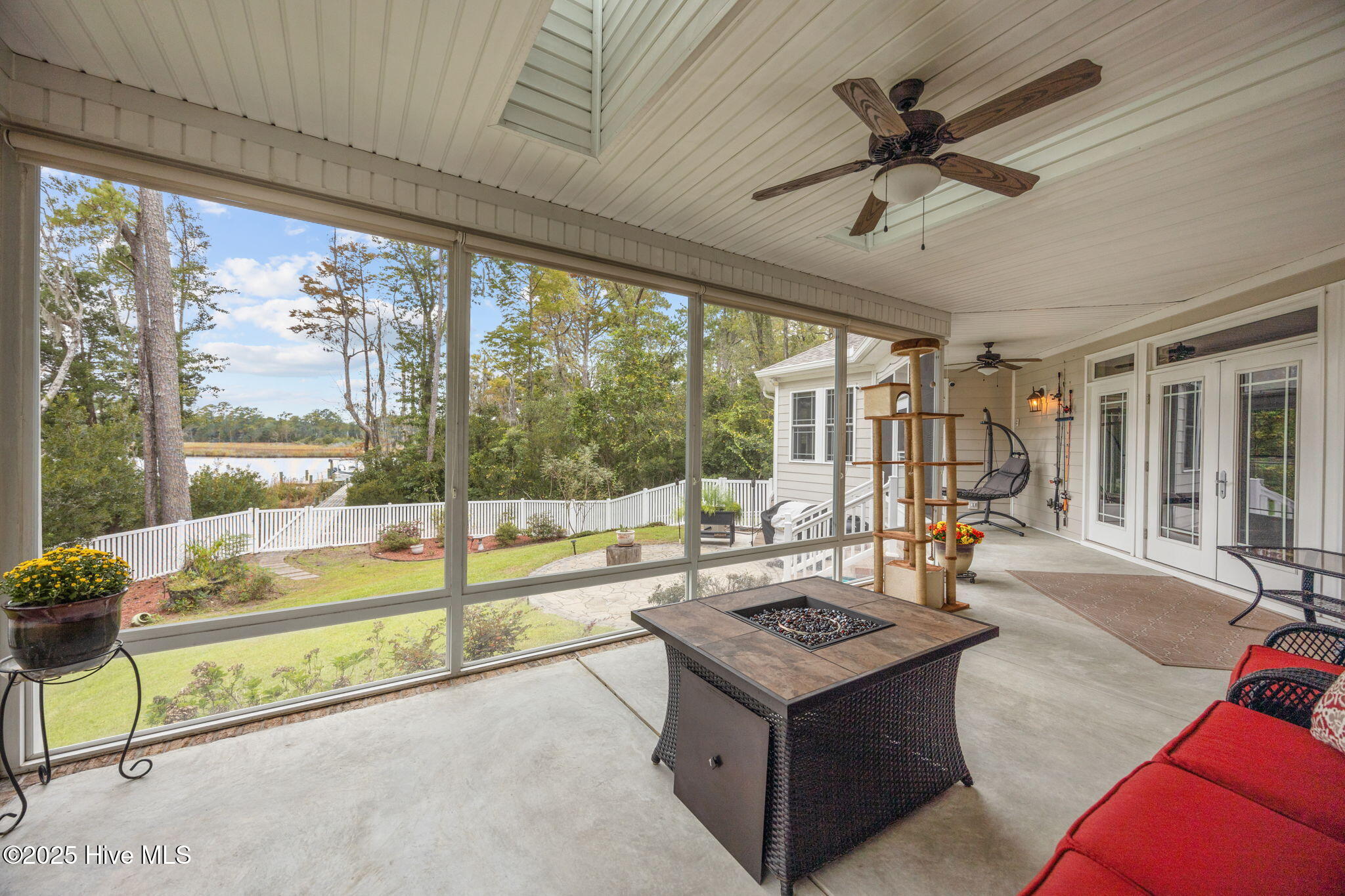 3339 Lee Landing Road