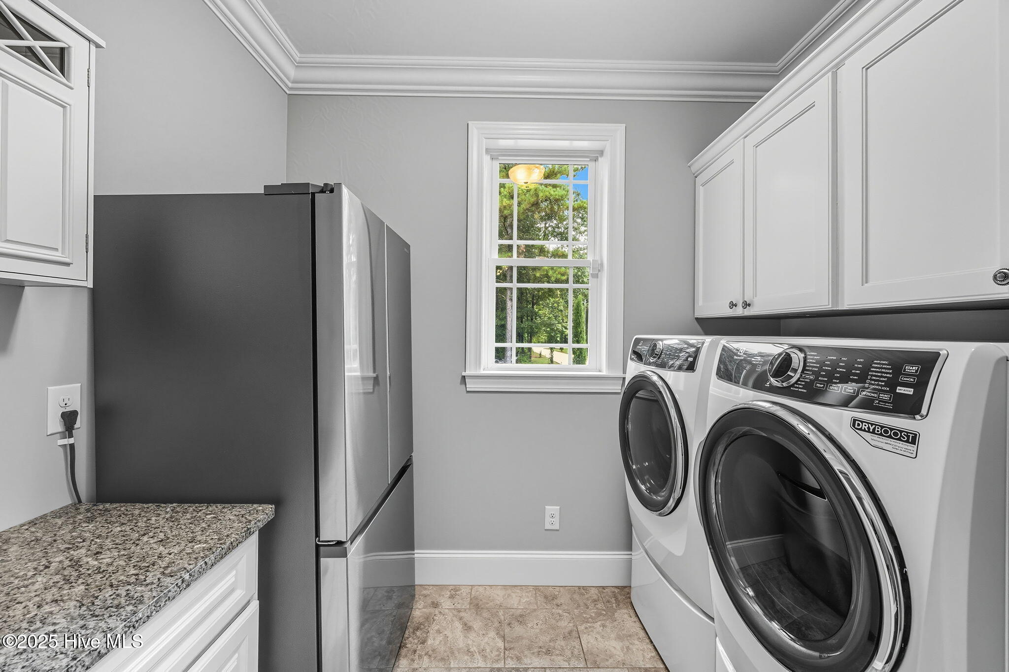 3339 Lee Landing Road