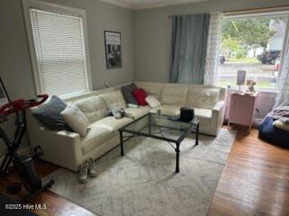104 S Woodlawn Avenue