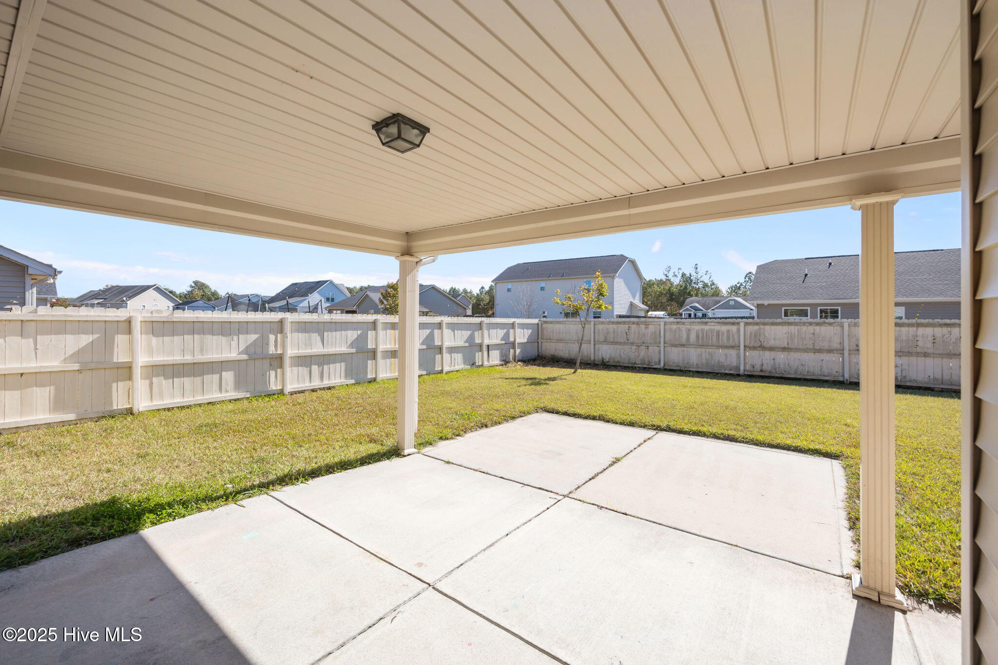 1305 Presidio Lane