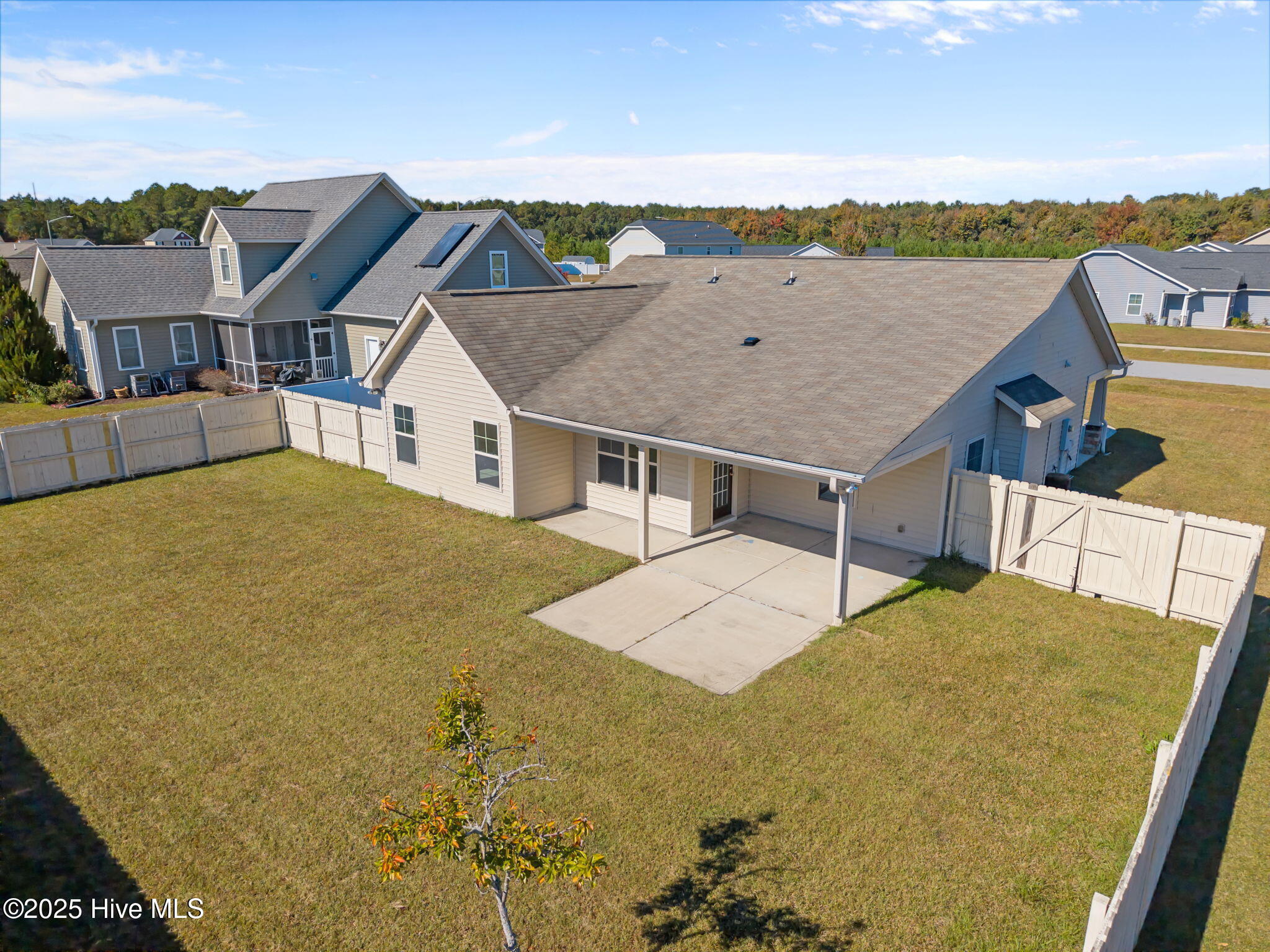 1305 Presidio Lane