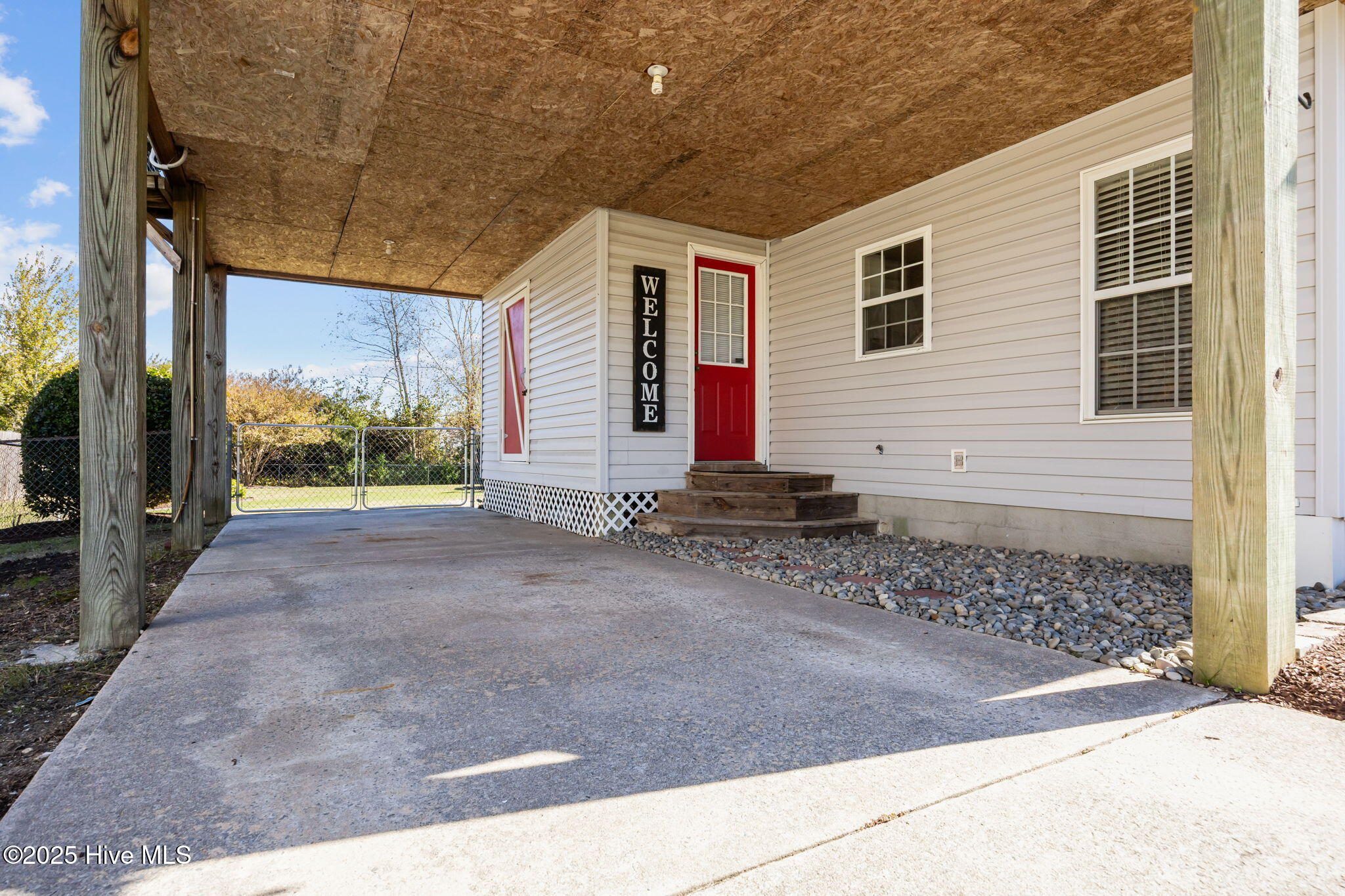 2483 Hunterchase Lane