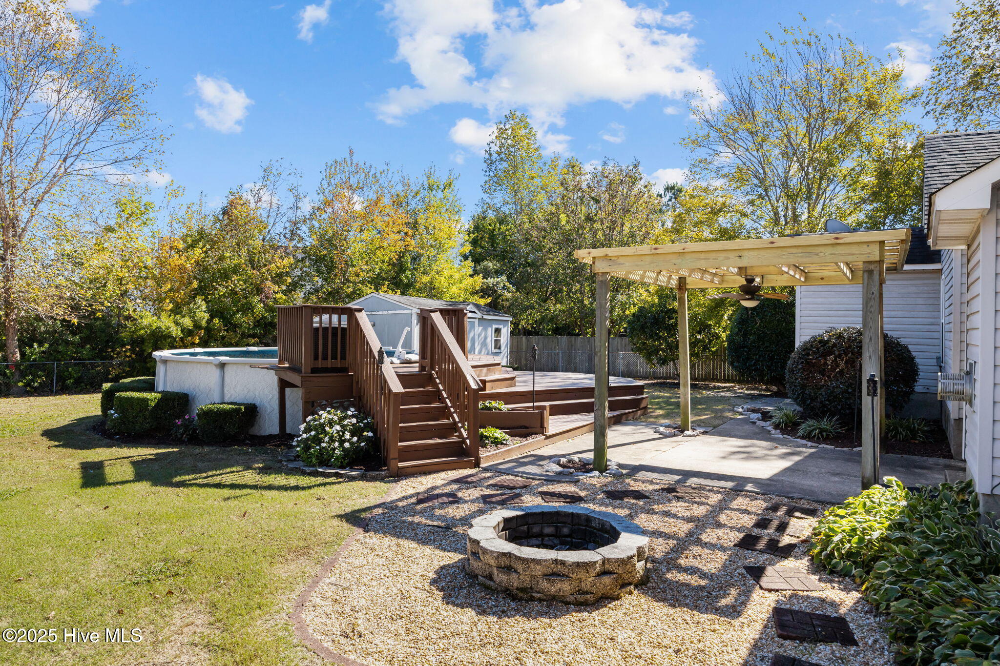2483 Hunterchase Lane