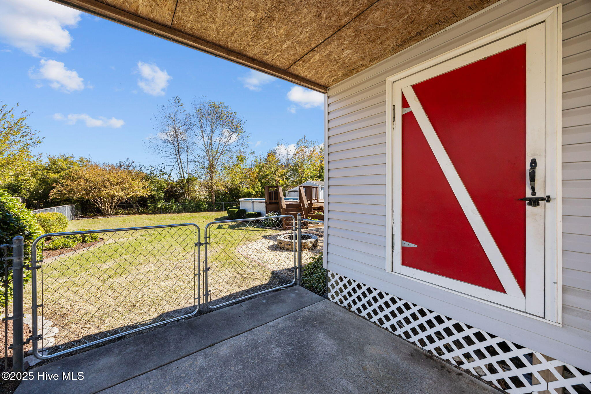2483 Hunterchase Lane