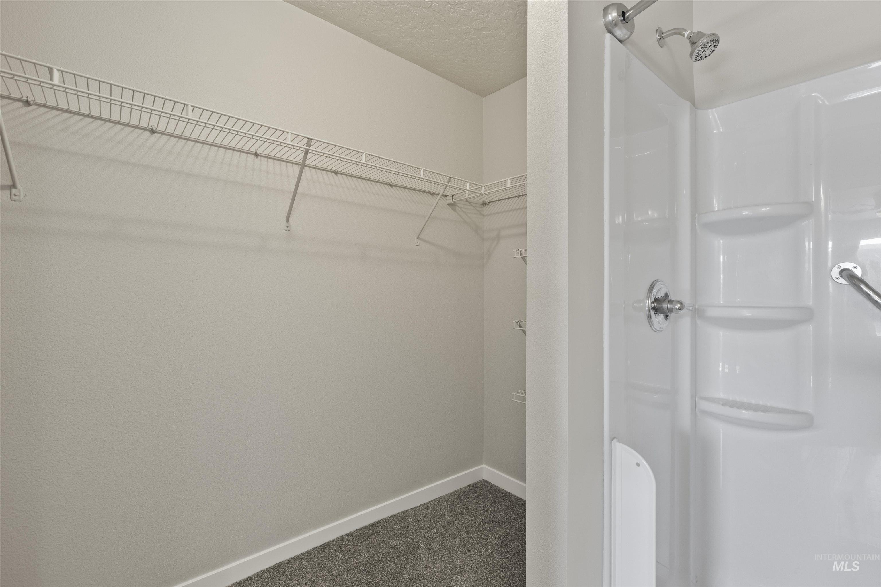 118 Bridgeport Ave