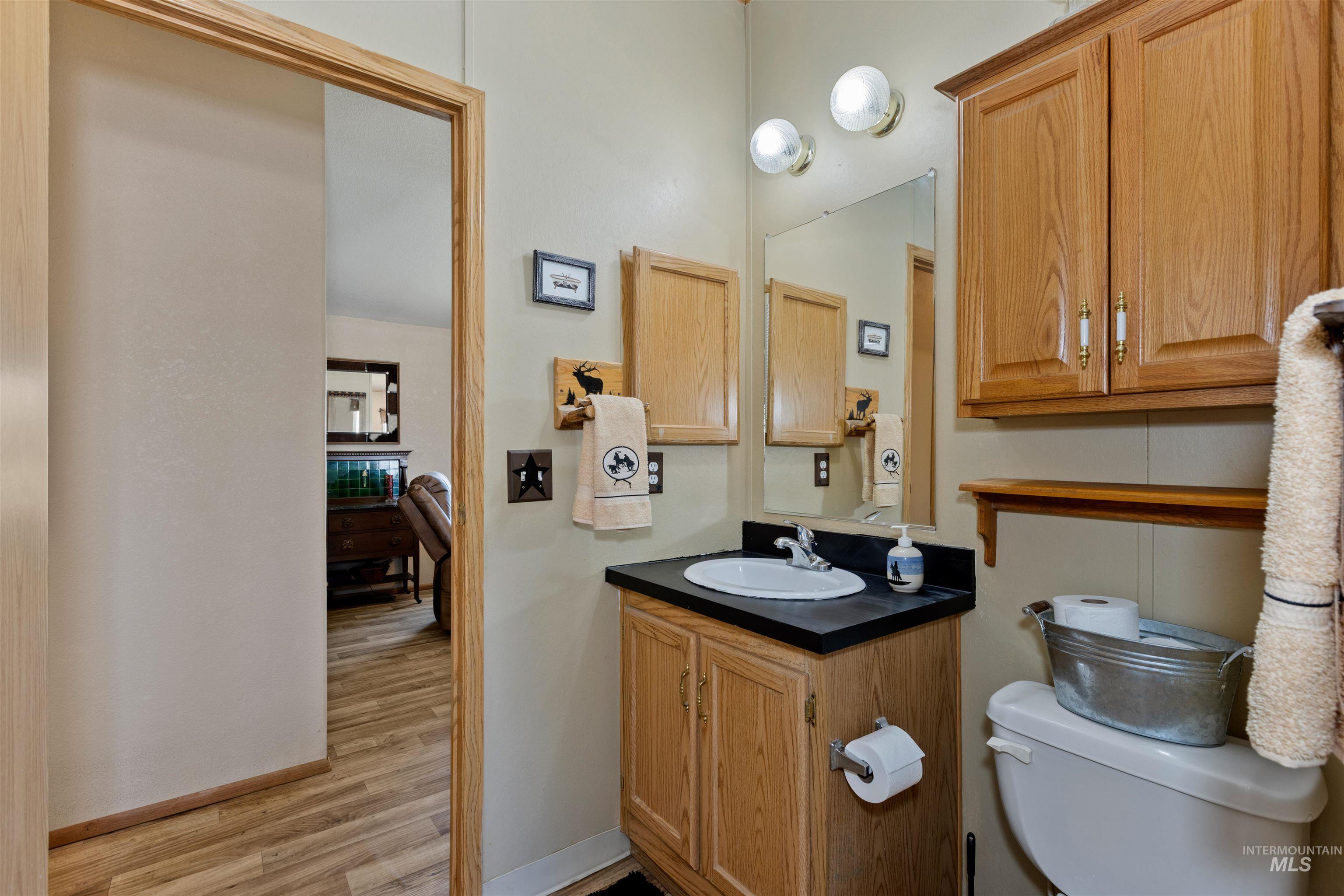 15423 Tyson Road