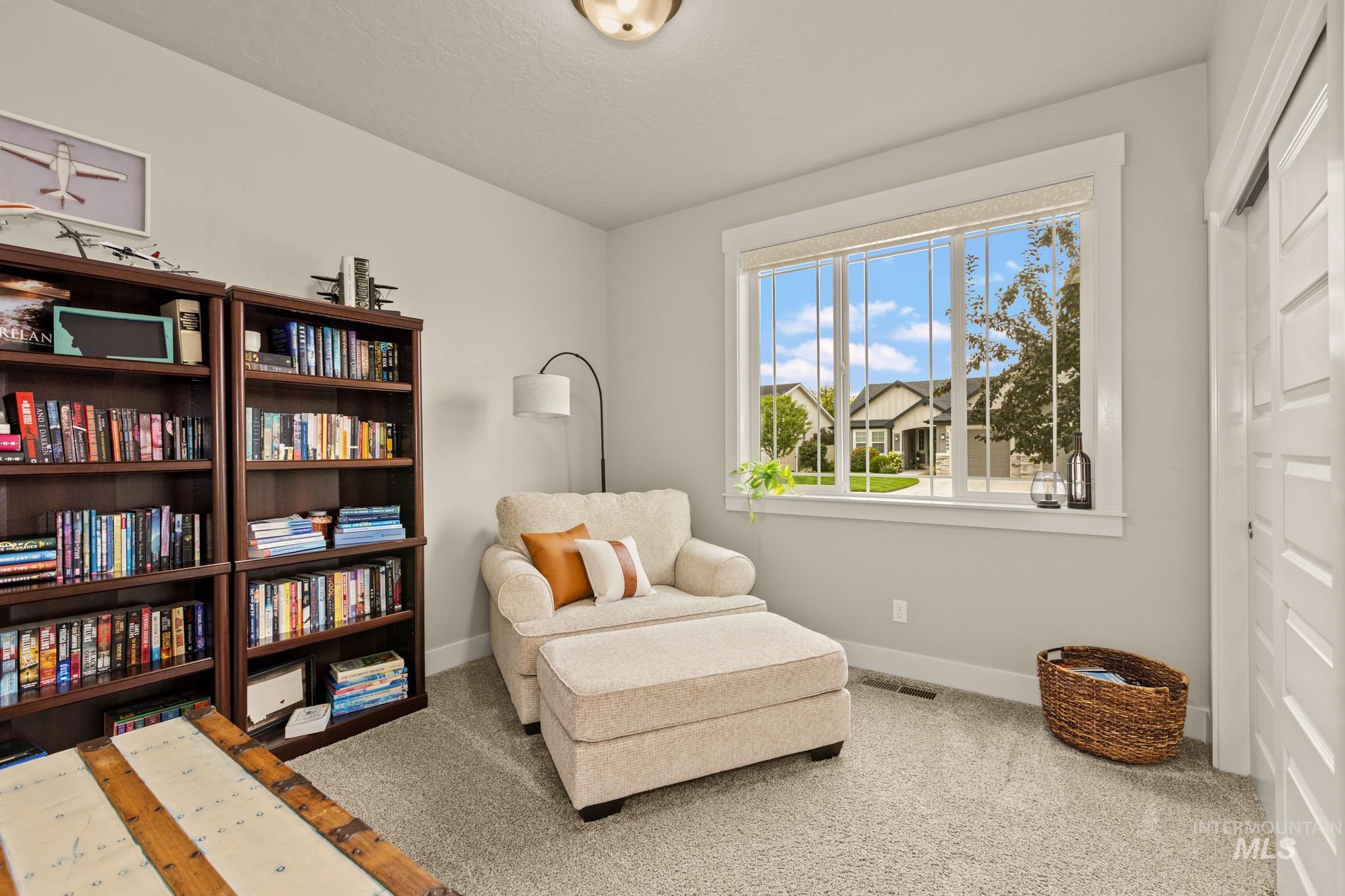 18677 Easter Peak Ave