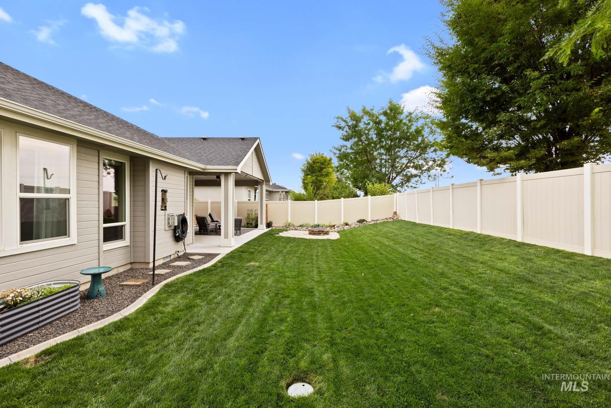 18677 Easter Peak Ave