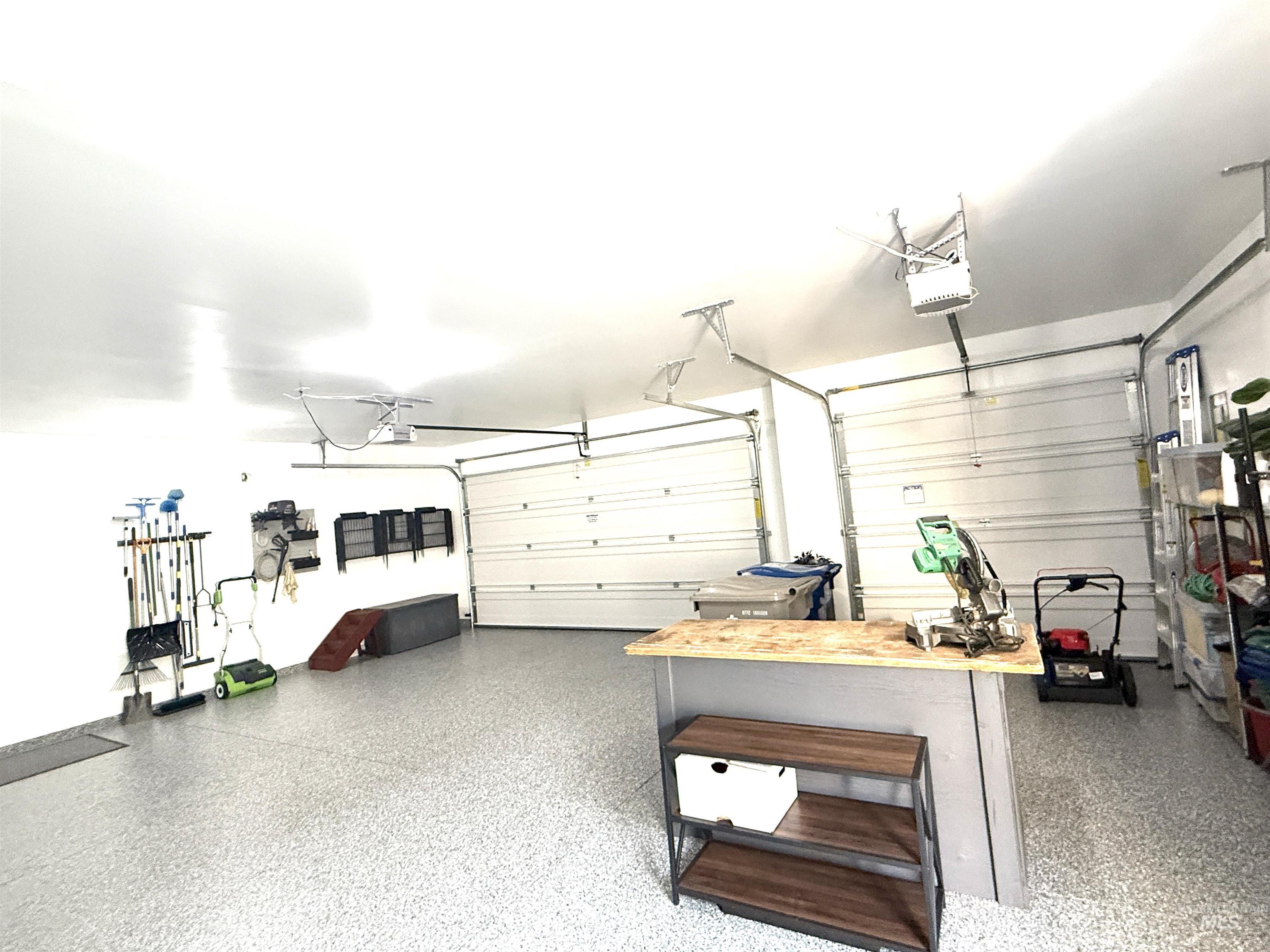 18677 Easter Peak Ave