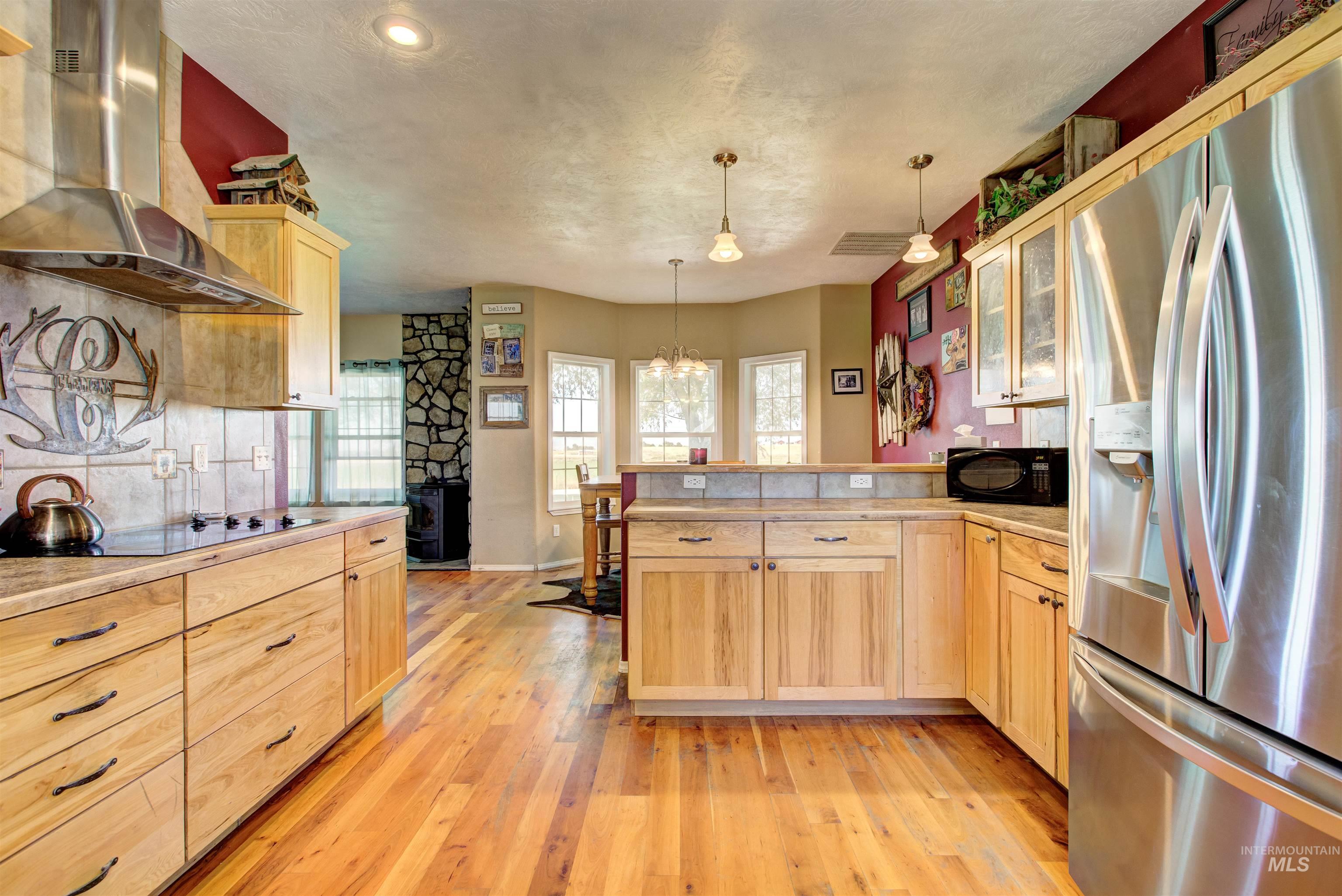 28284 Tudie Lane