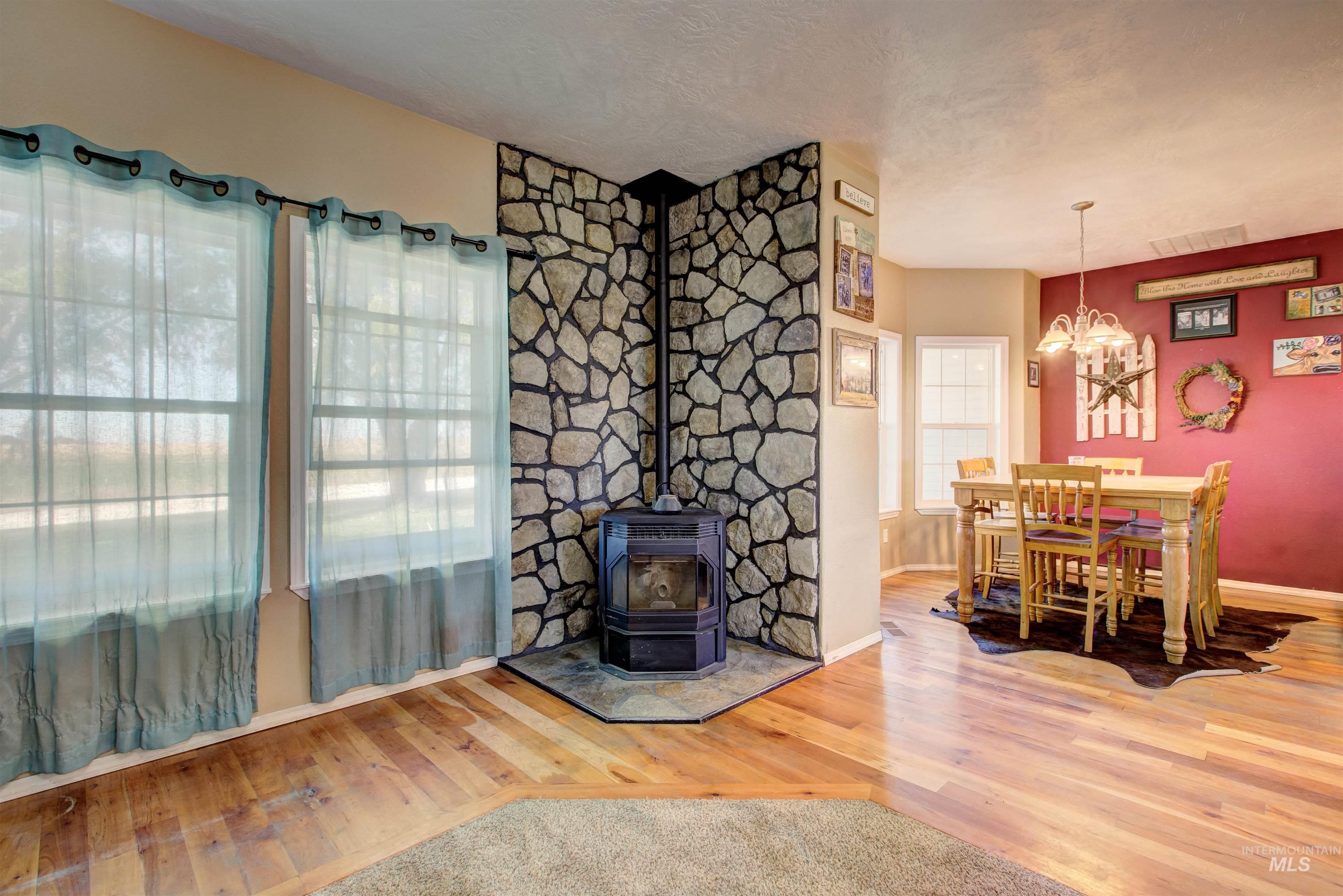 28284 Tudie Lane
