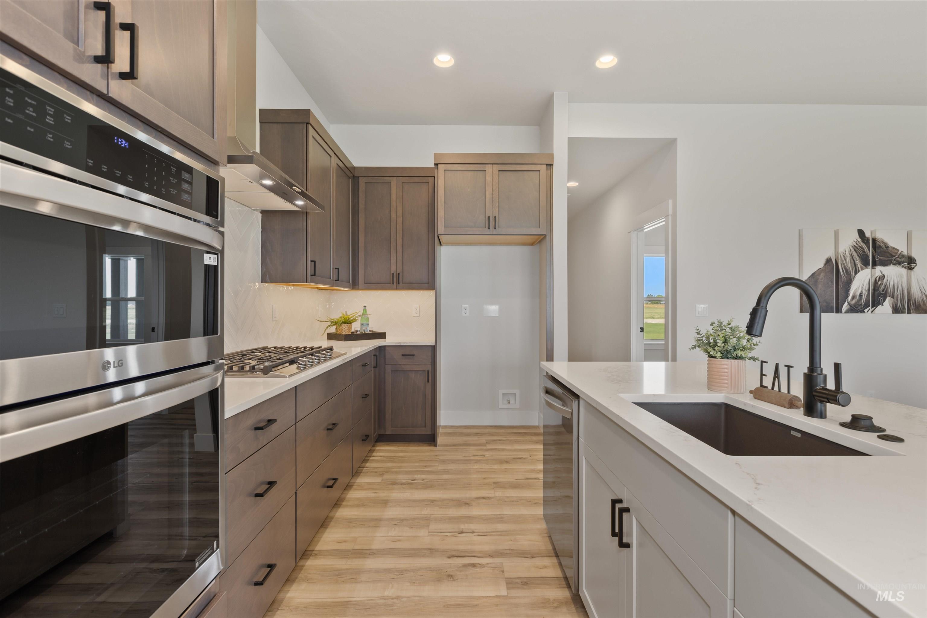 9857 Eleanor Ln.