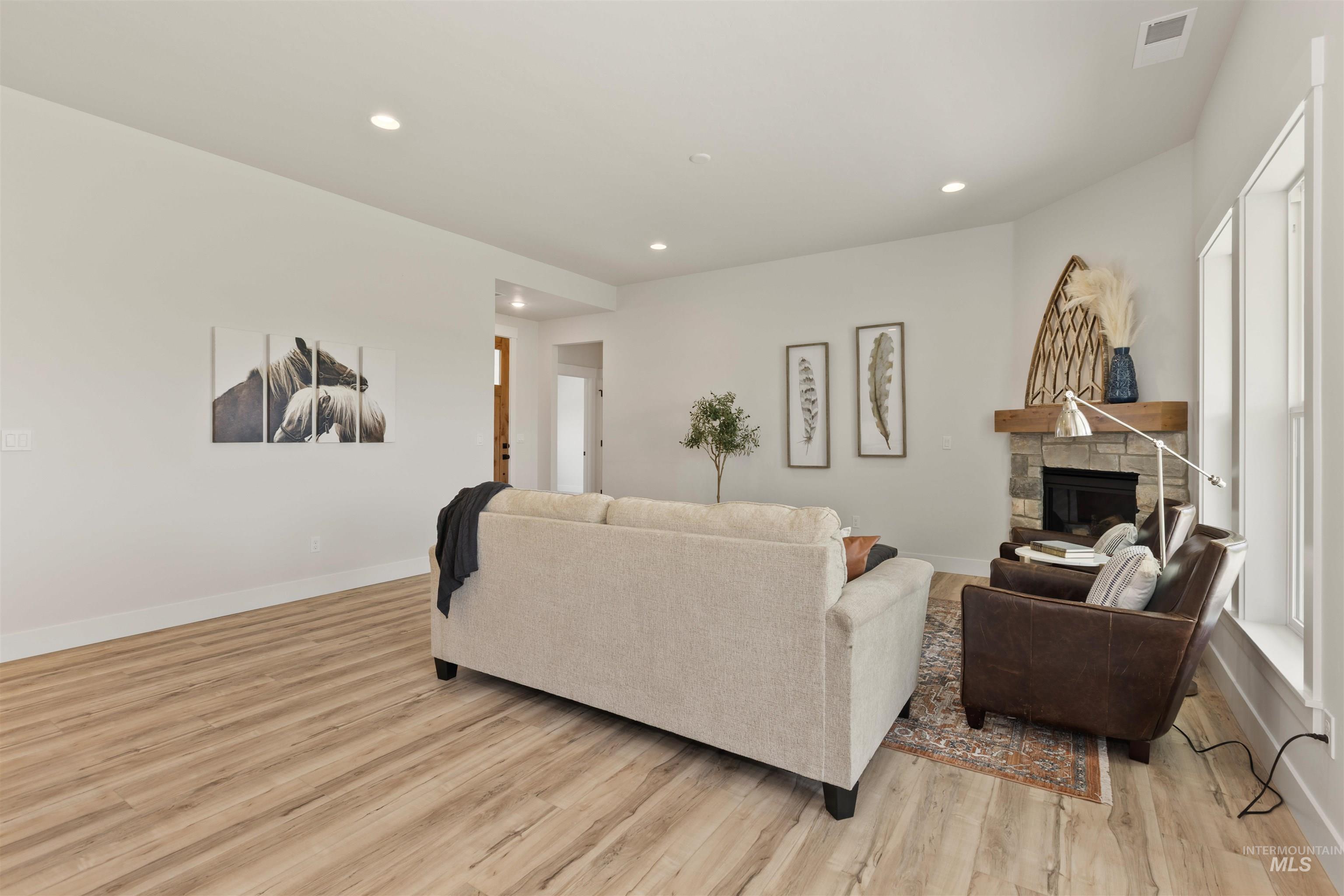 9857 Eleanor Ln.