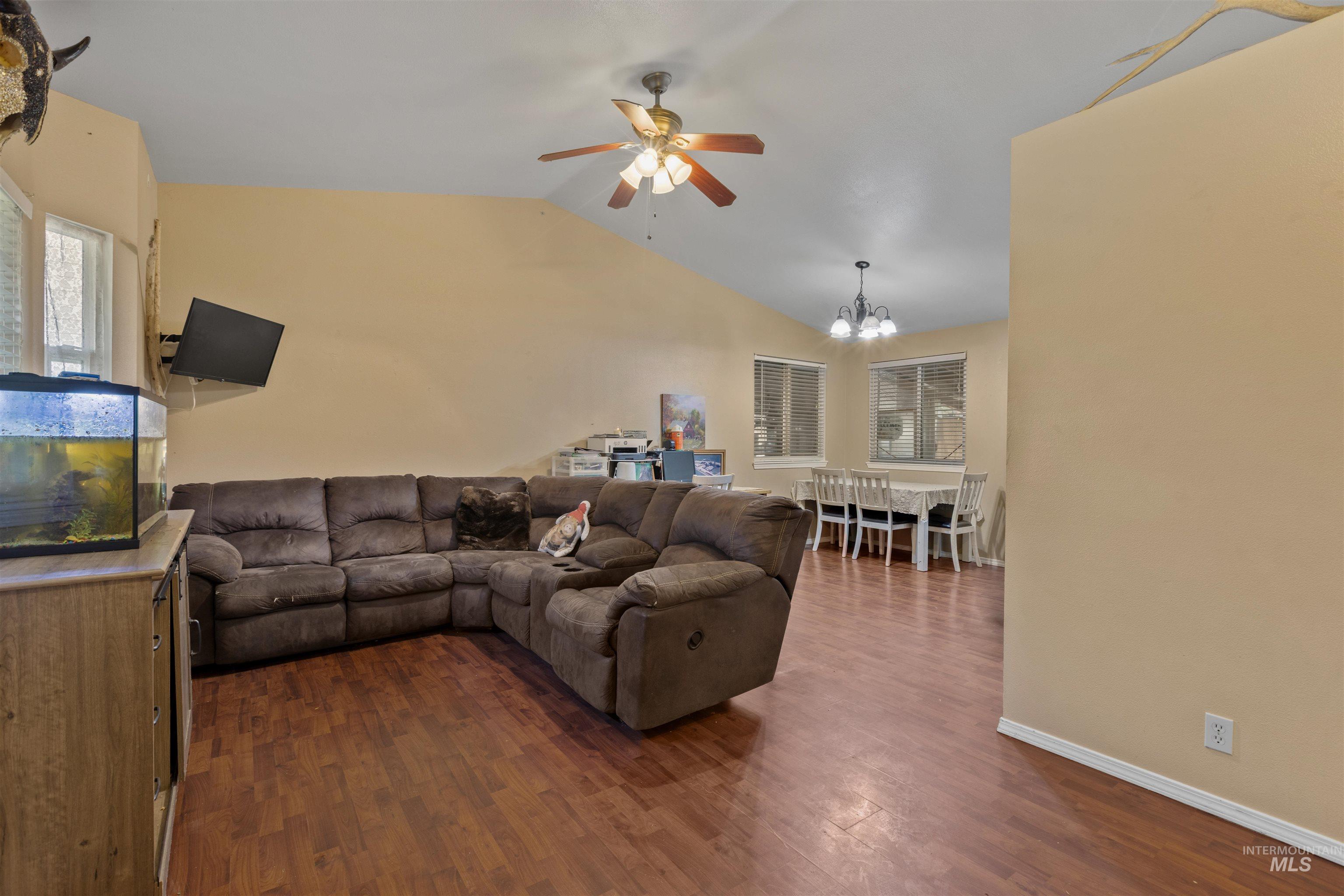 3649 S Peoria Way
