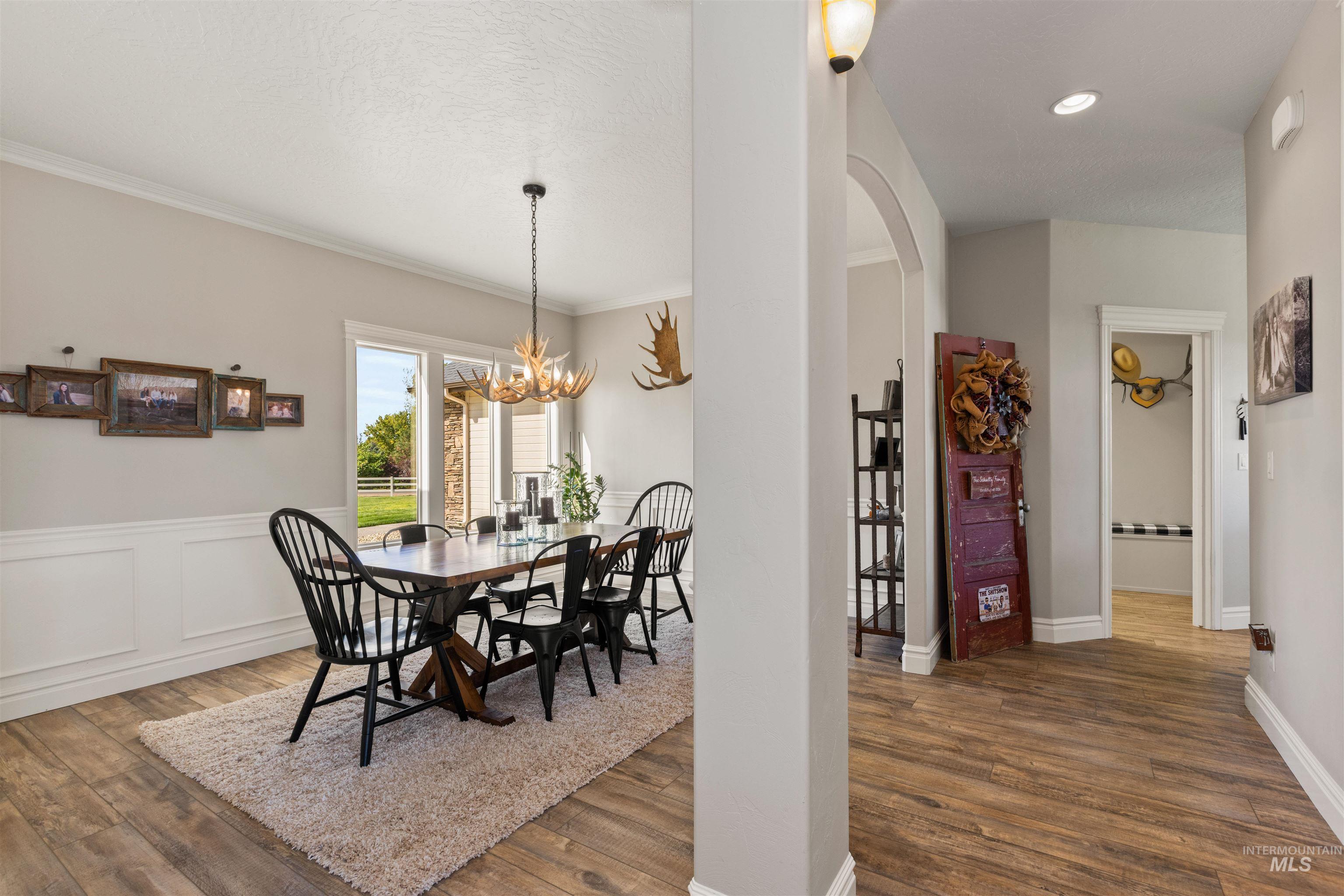 3642 E E Indian Trail Ln.