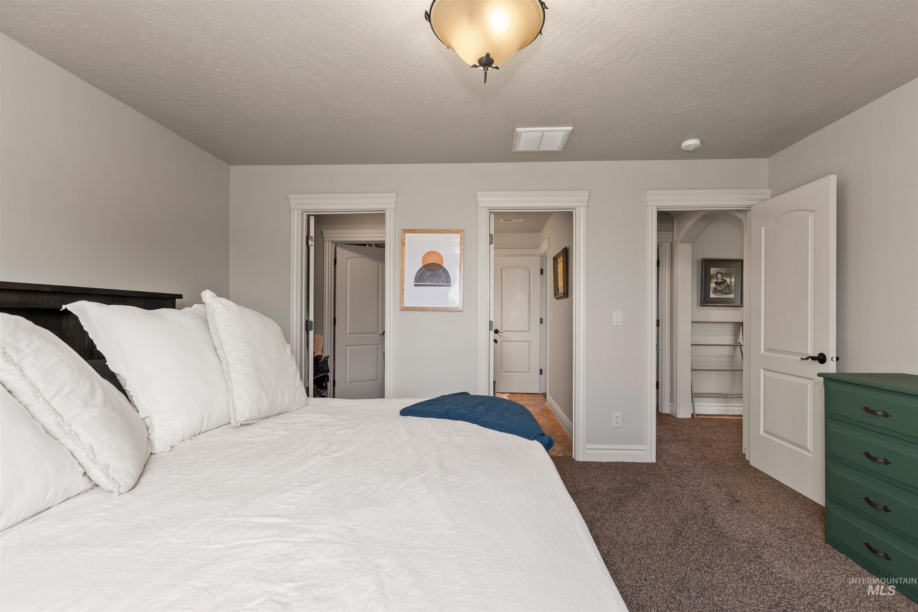 3642 E E Indian Trail Ln.