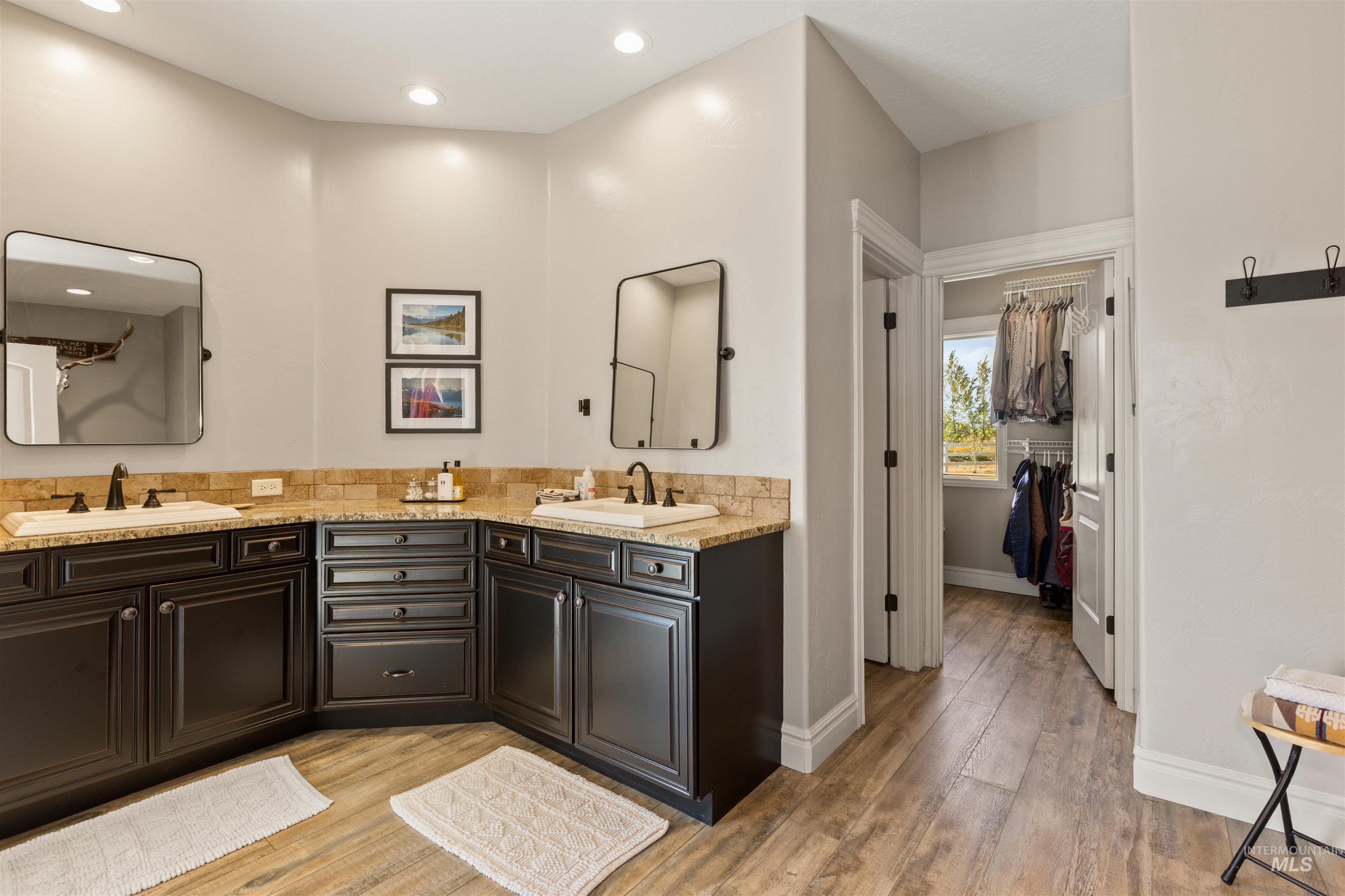 3642 E E Indian Trail Ln.