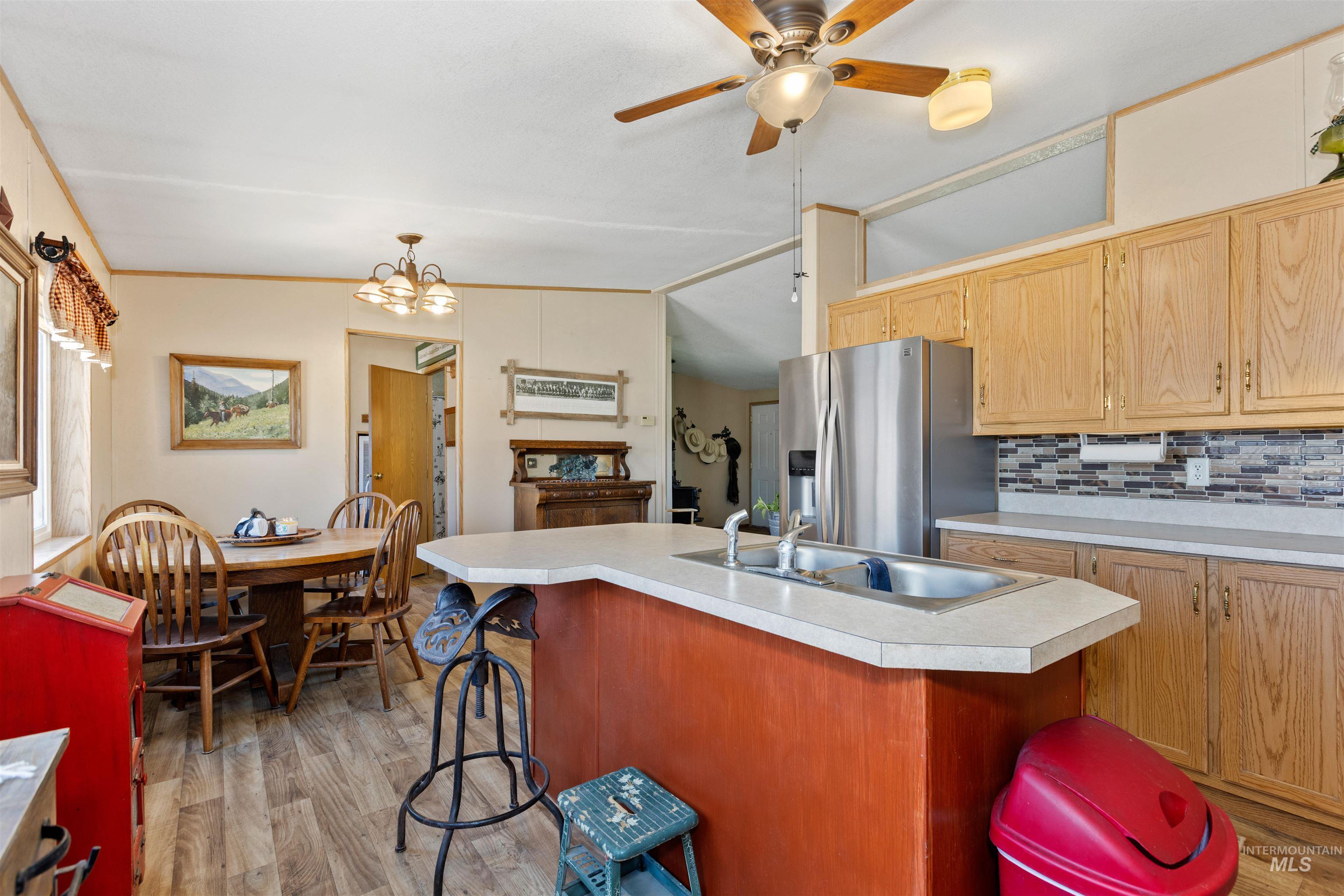 15423 Tyson Road