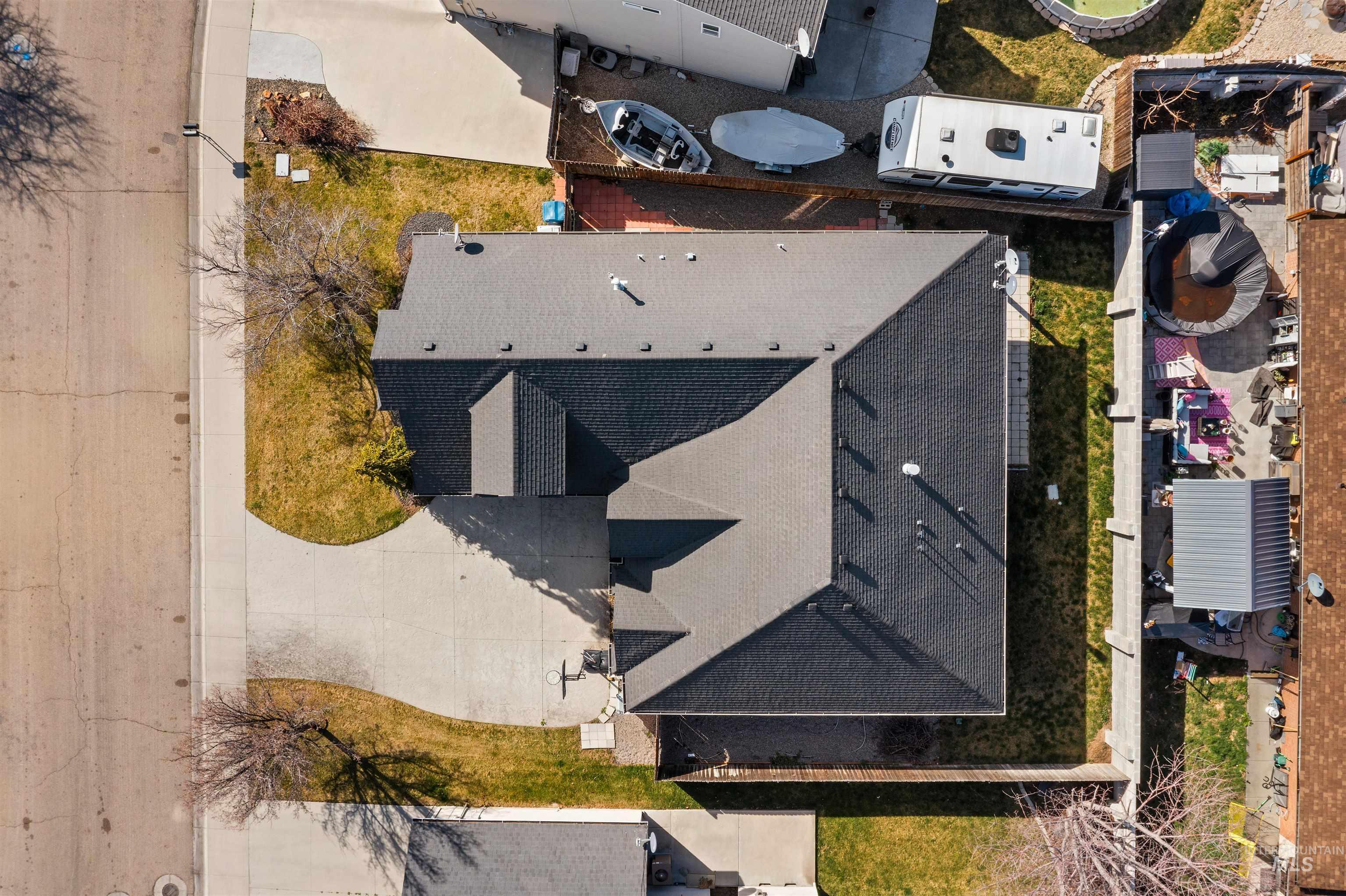 16947 N Thurgood Loop