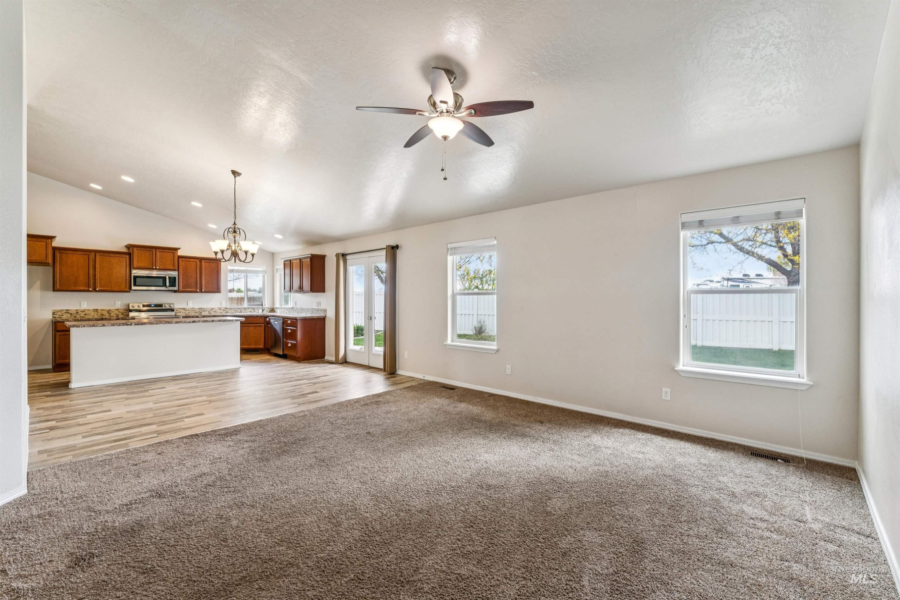 12527 Deadwood Ct