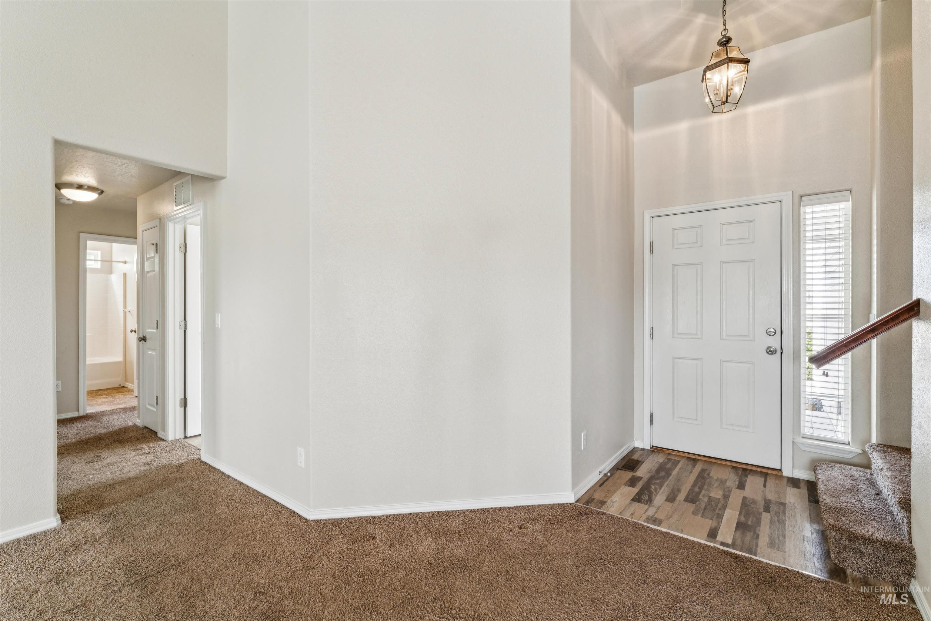 12527 Deadwood Ct