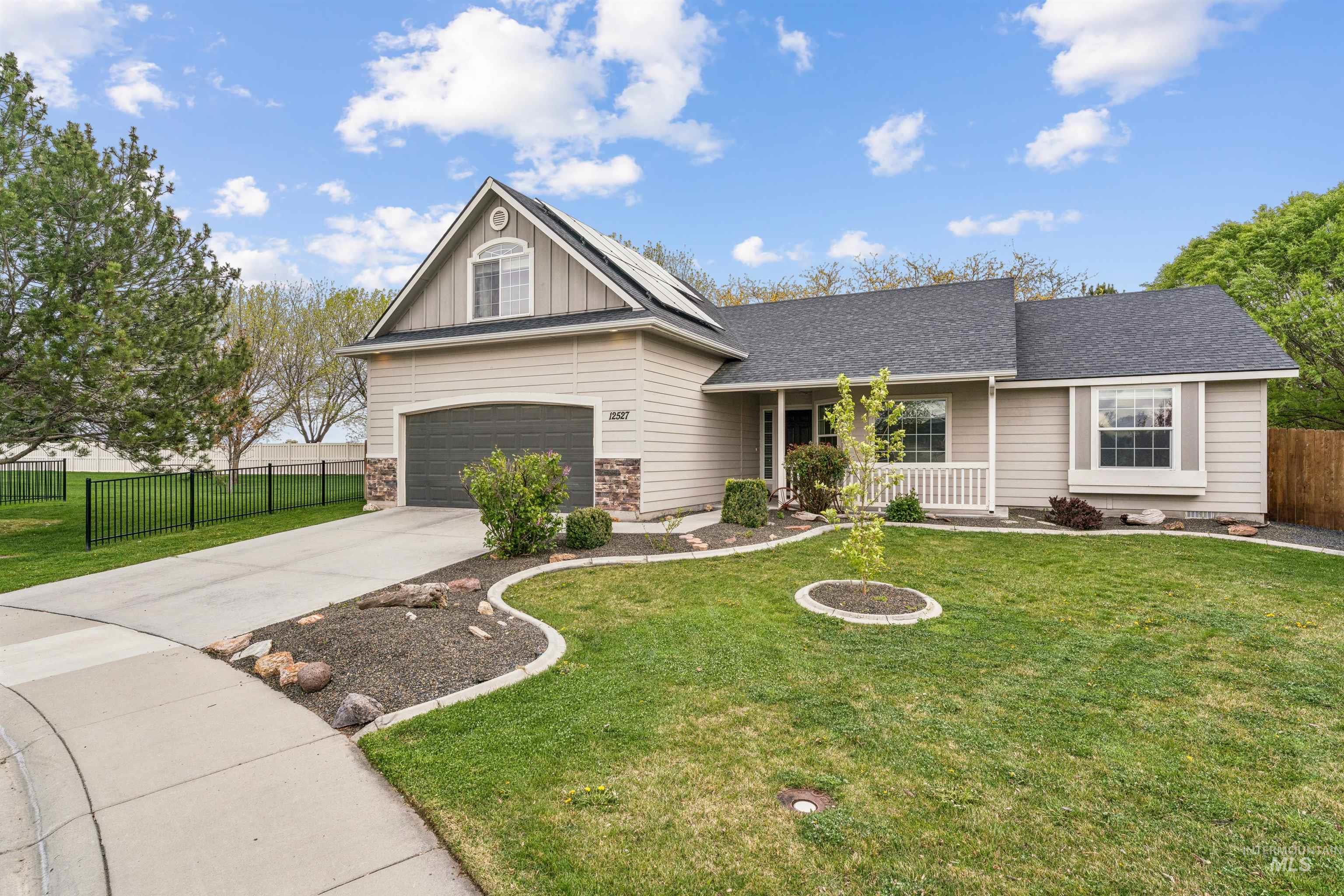 12527 Deadwood Ct