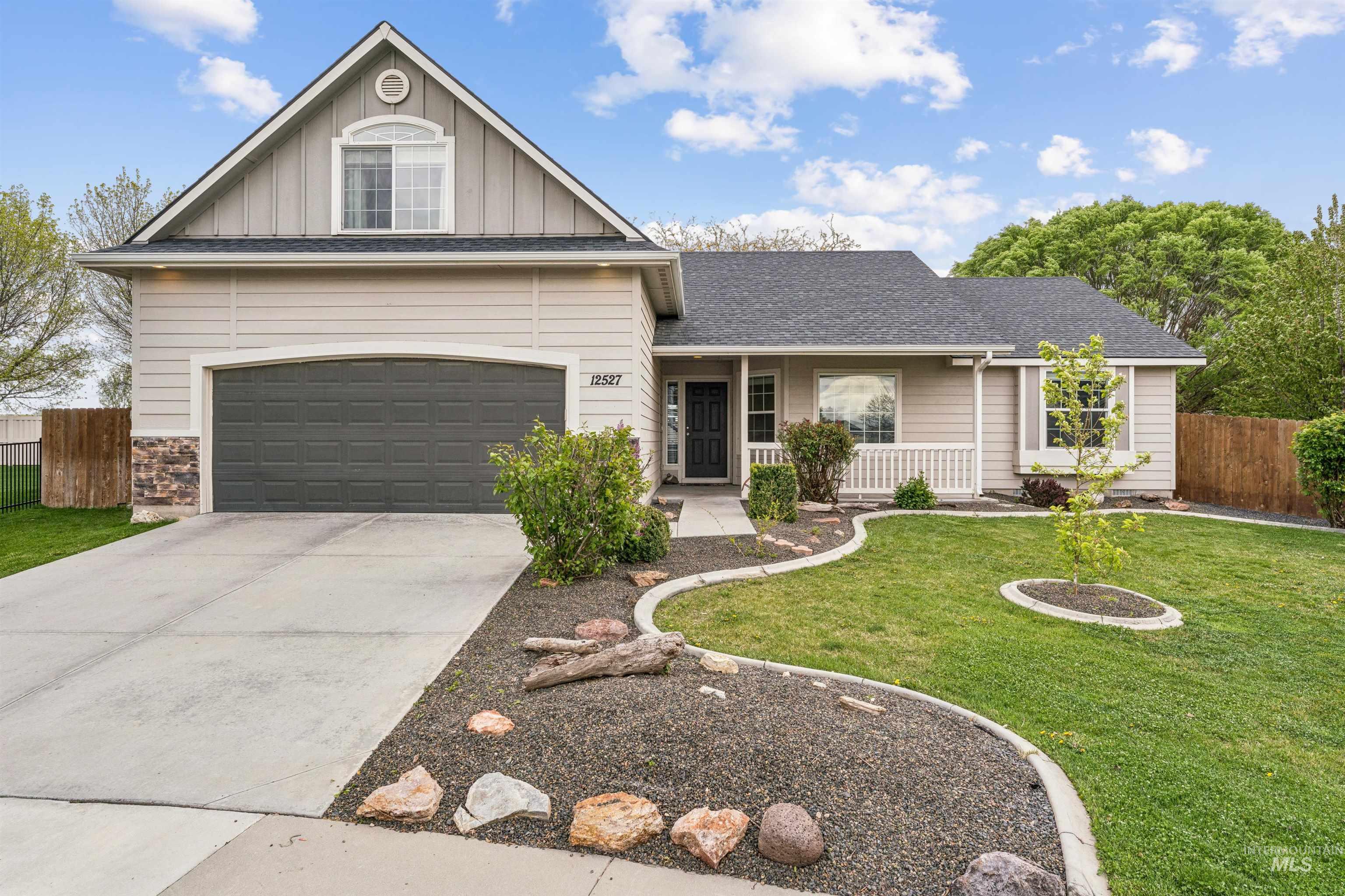 12527 Deadwood Ct