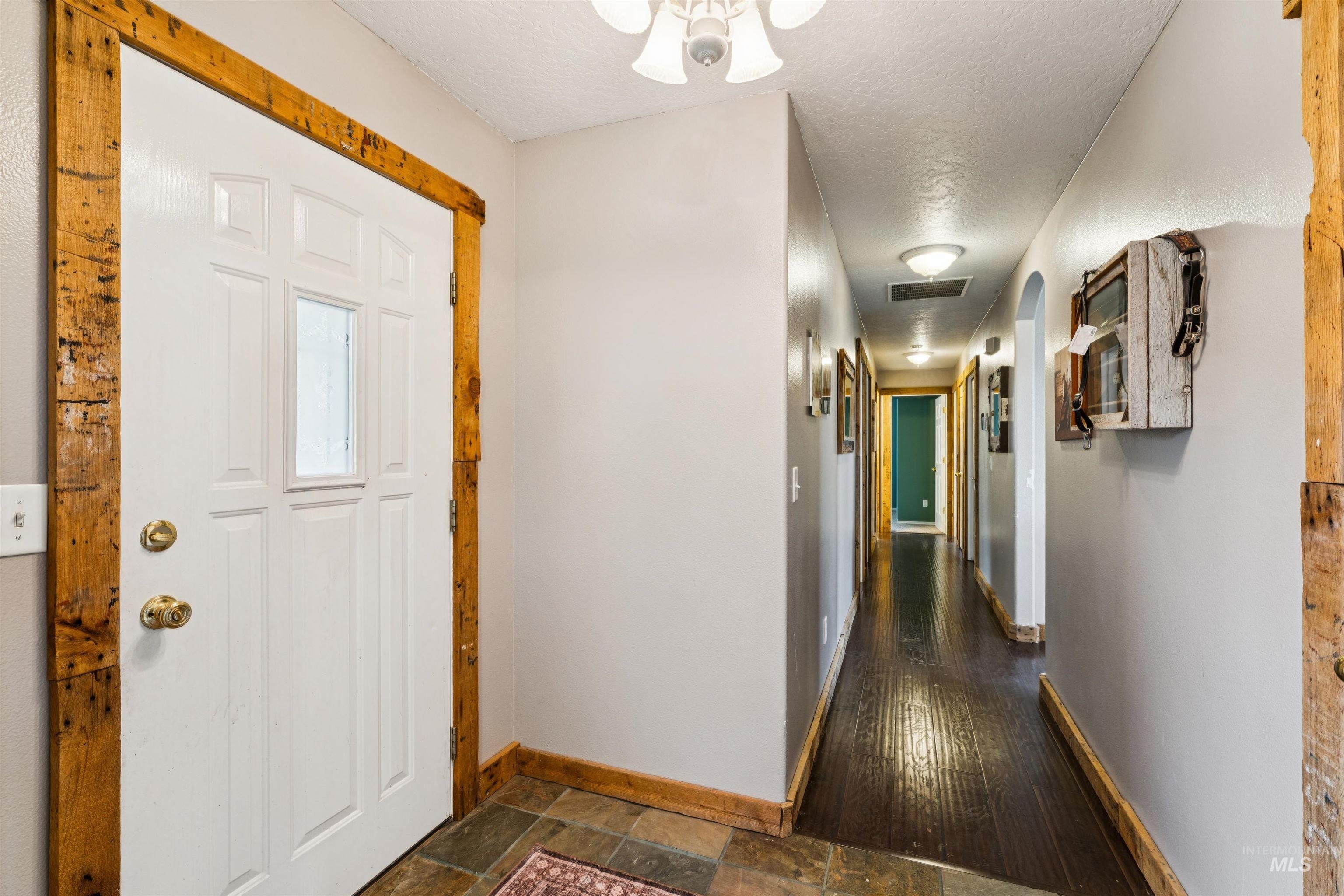 19012 Upper Pleasant Ridge Rd