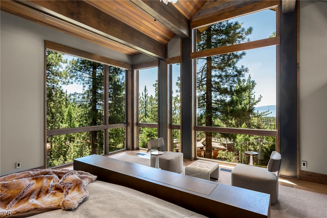 487 Eagle Drive