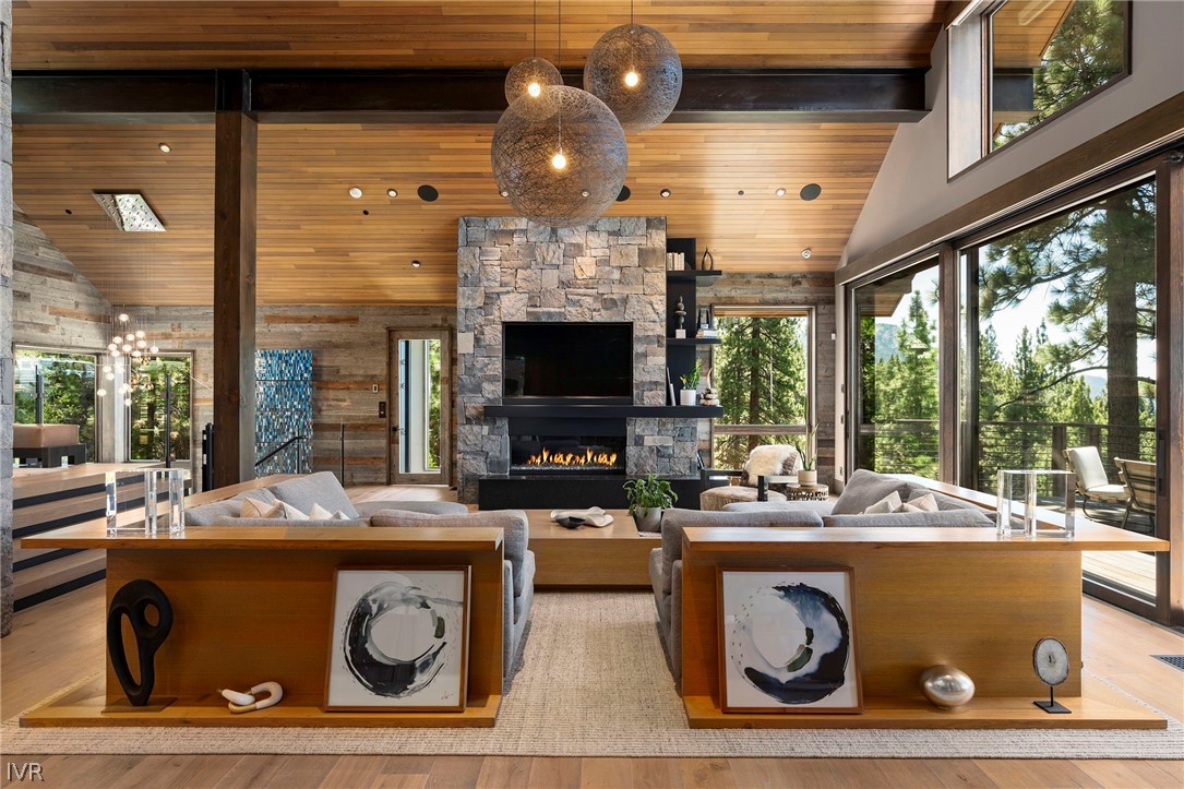 487 Eagle Drive