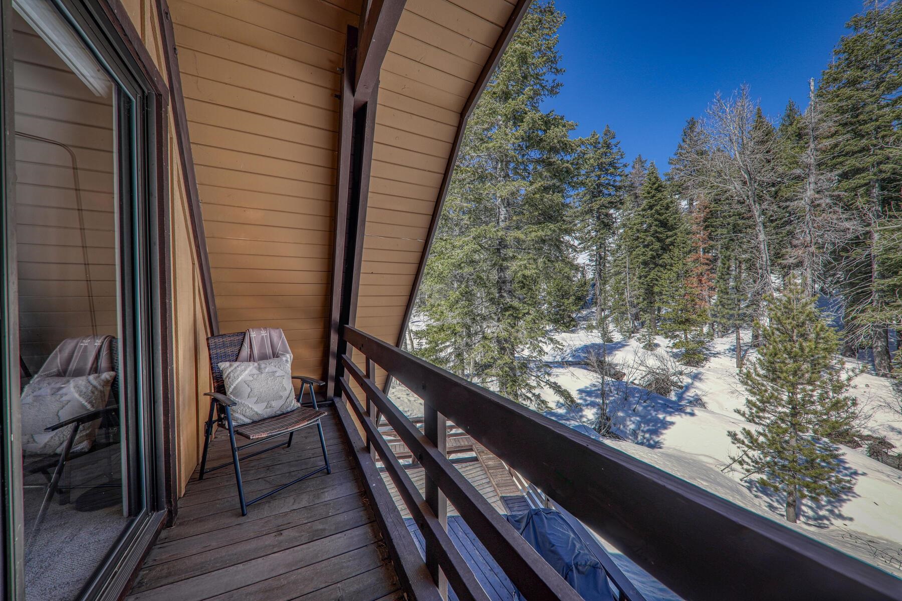 1314 Mineral Springs Trail