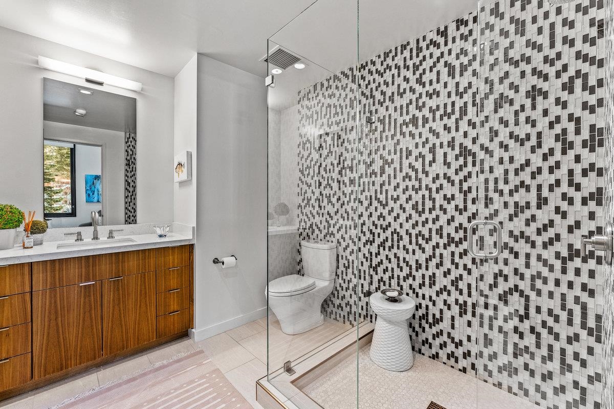 15149 Boulder Place Unit: 18