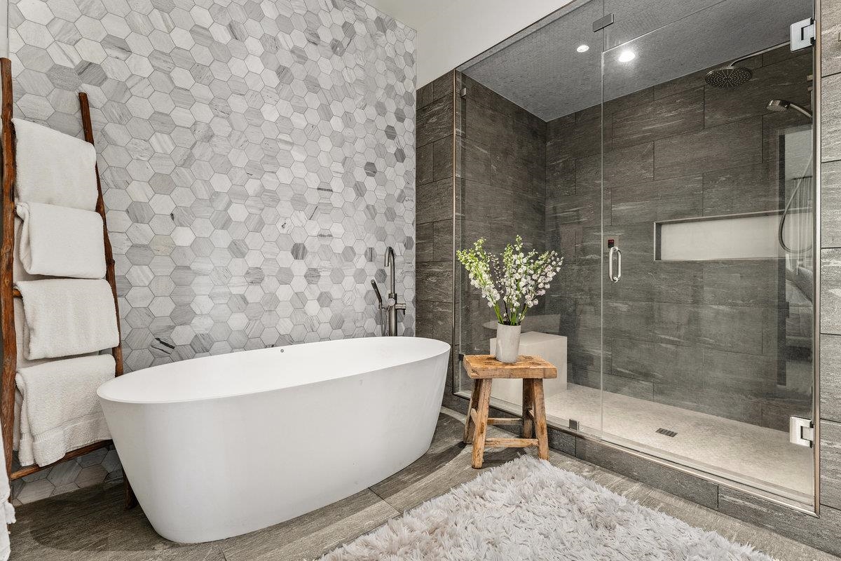 15149 Boulder Place Unit: 18