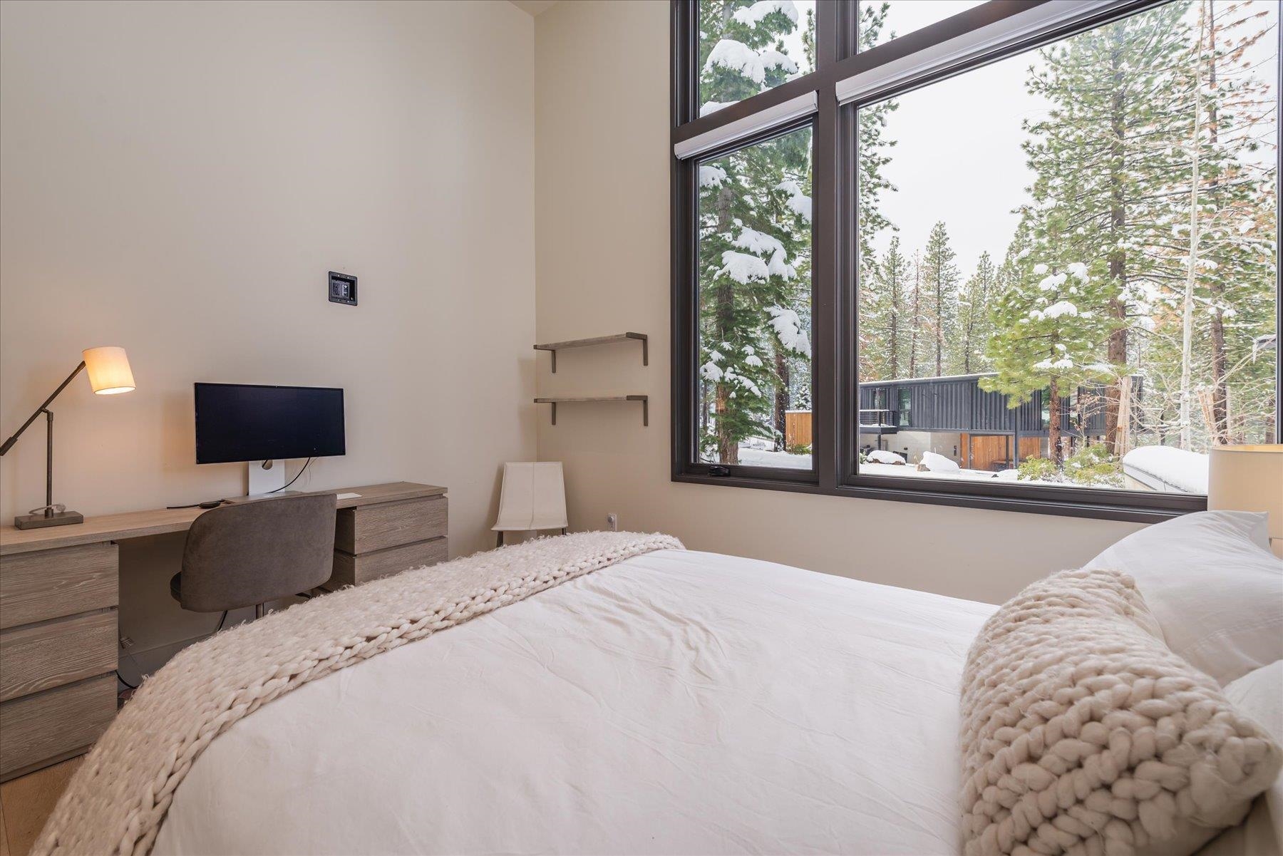 15157 Boulder Place Unit: 16
