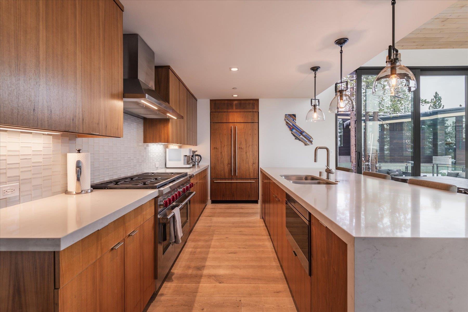 15157 Boulder Place Unit: 16