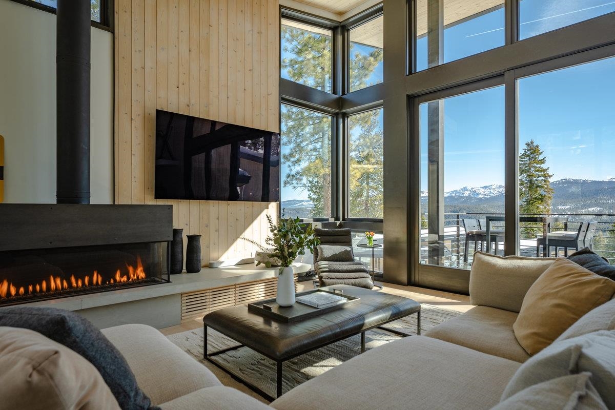 15157 Boulder Place Unit: 16