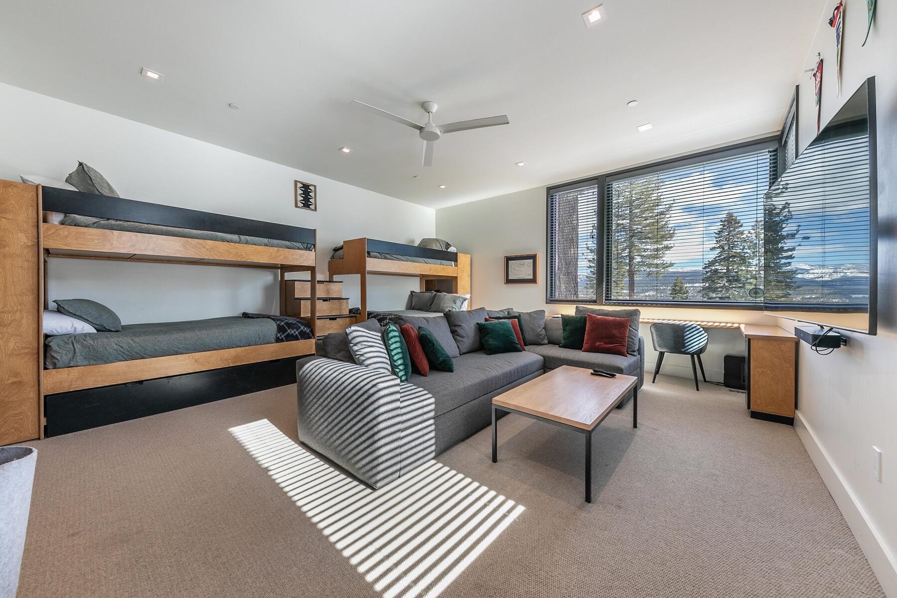 15153 Boulder Place Unit: 17